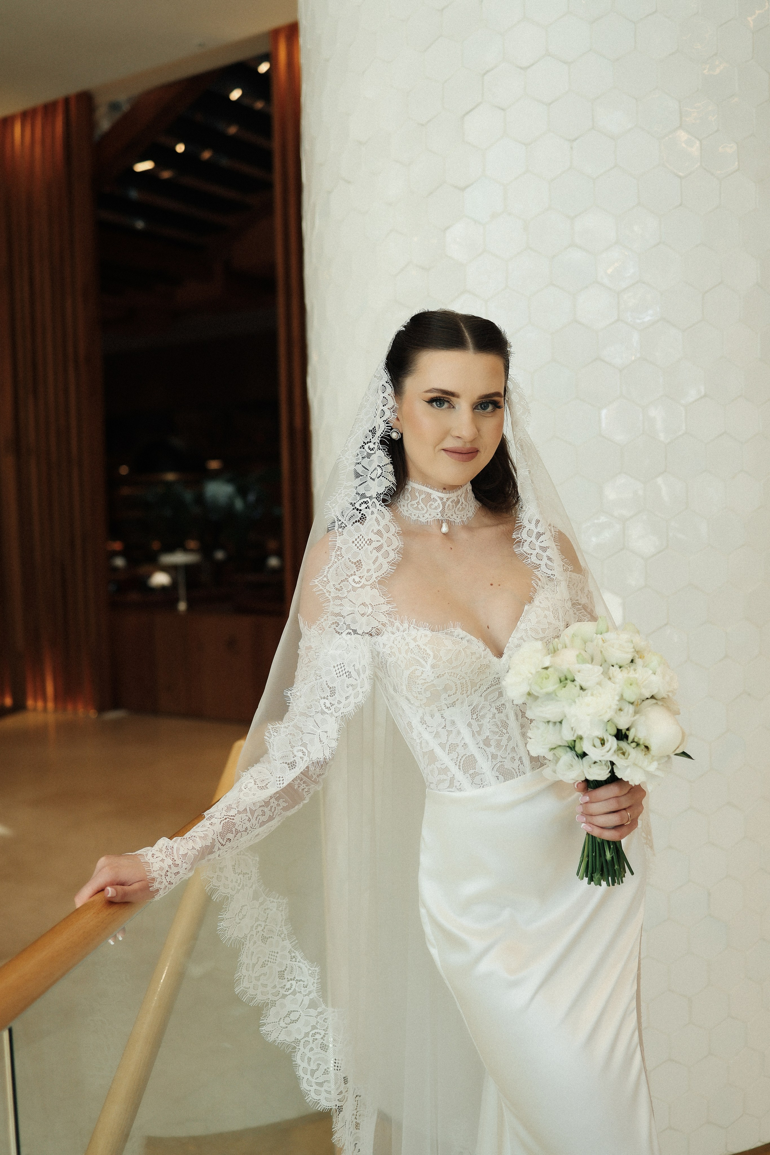 И. + А. Усадьба Воронцово, Radisson Blu Olympiyskiy, банкет в ресторане Mansard Restaurant And Hall. Свадебный и семейный фотограф в Москве Света Снимает