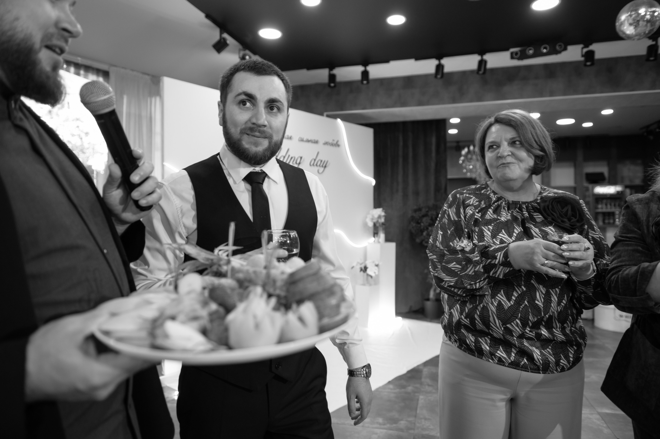 Свадебный банкет. Свадебный фотограф в Костанае