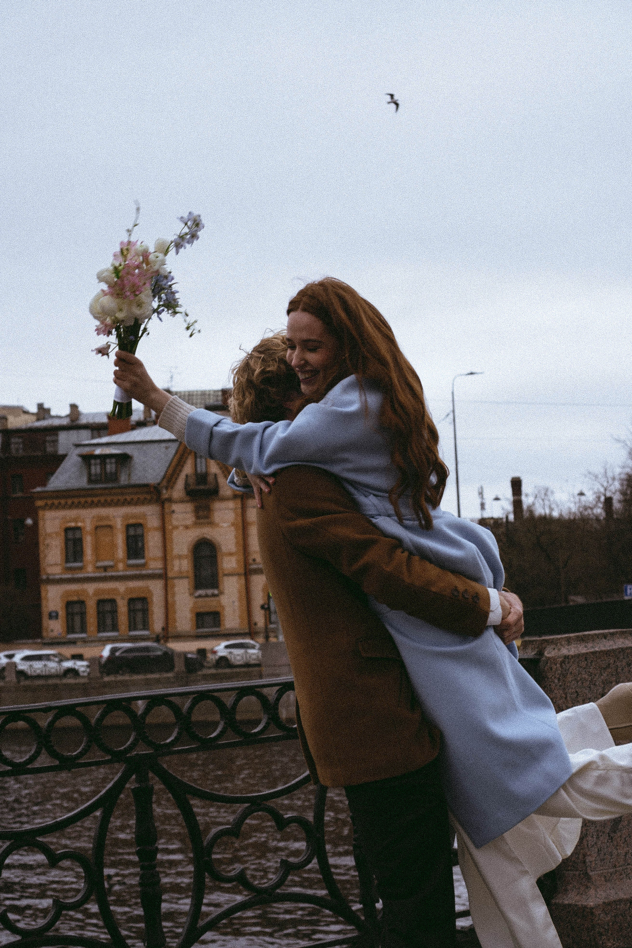 СВАДЕБНАЯ ПРОГУЛКА ПО ПЕТРОГРАДКЕ ВЕСНОЙ (ФОТОСЕССИИЯ ПАРЫ СВАДЕБНАЯ). Профессиональный фотограф, Санкт-Петербург — Виктория Богомолова