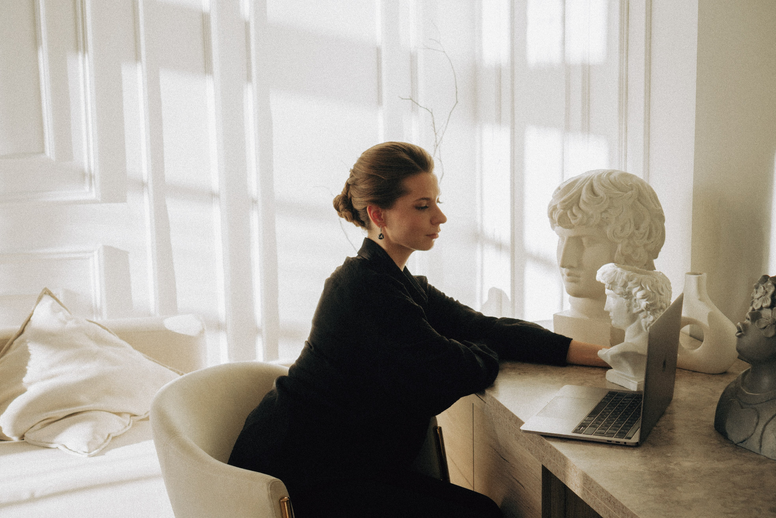 ФОТОСЕСИИЯ В СТУДИИ ДЛЯ ДЕВУШКИ ПСИХОЛОГА. Профессиональный фотограф, Санкт-Петербург — Виктория Богомолова