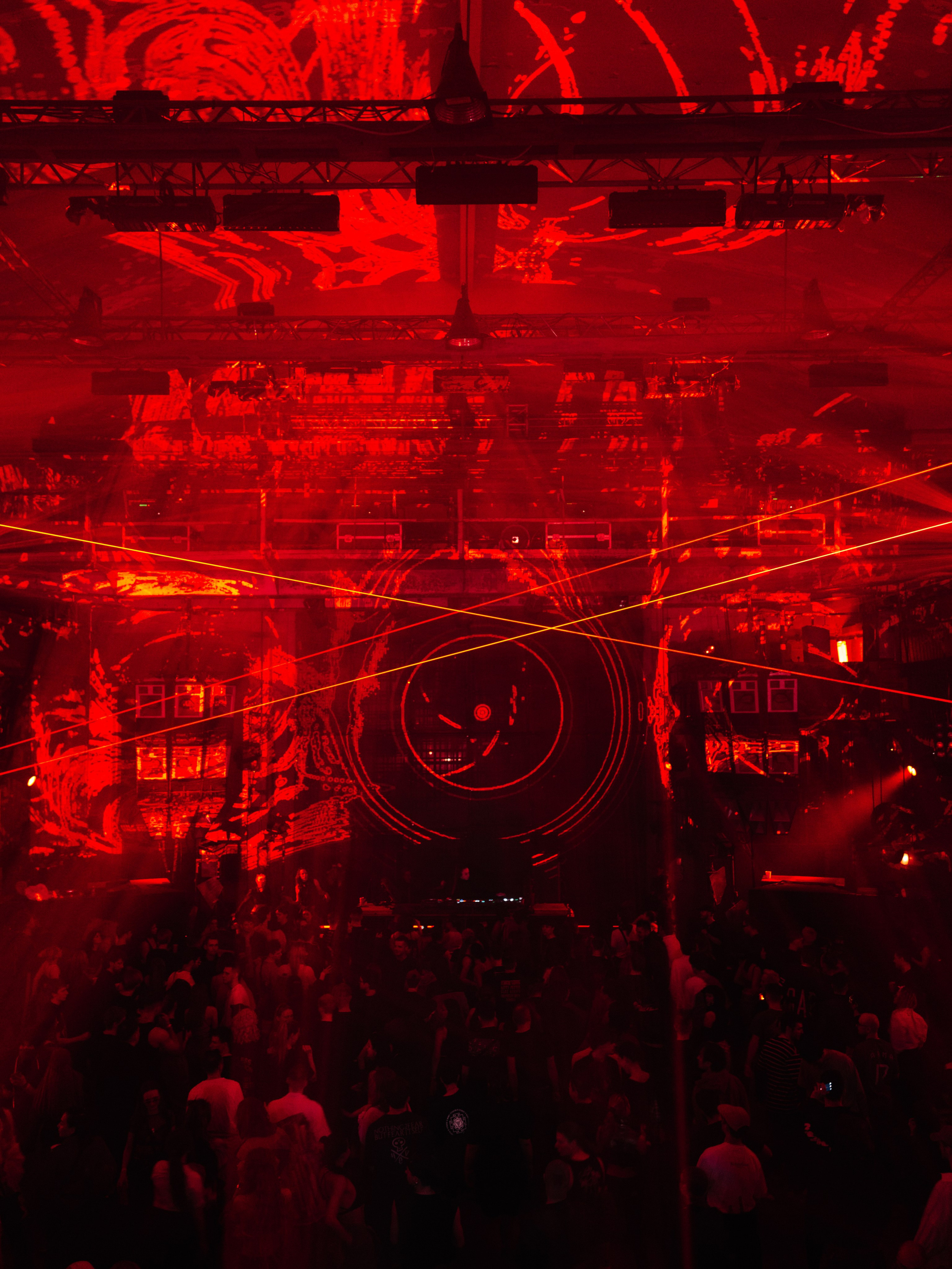 SICK YEARS, ARMA ╳ SILA SVETA. @tomrus: Рустам Шагиморданов — фотограф