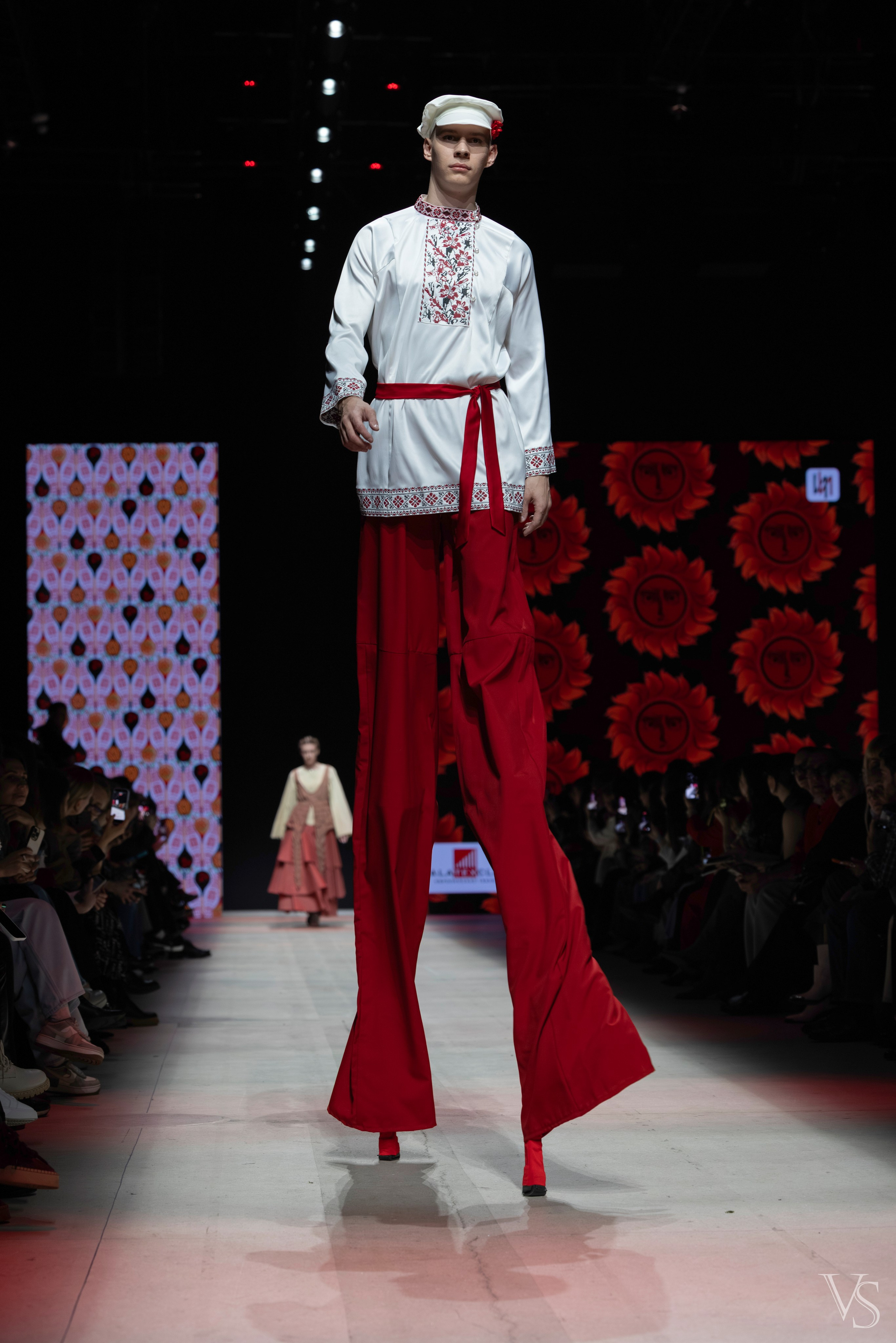 Неделя Российской моды. Манеж. РГУ Косыгина. Фотограф Виктор Степанов