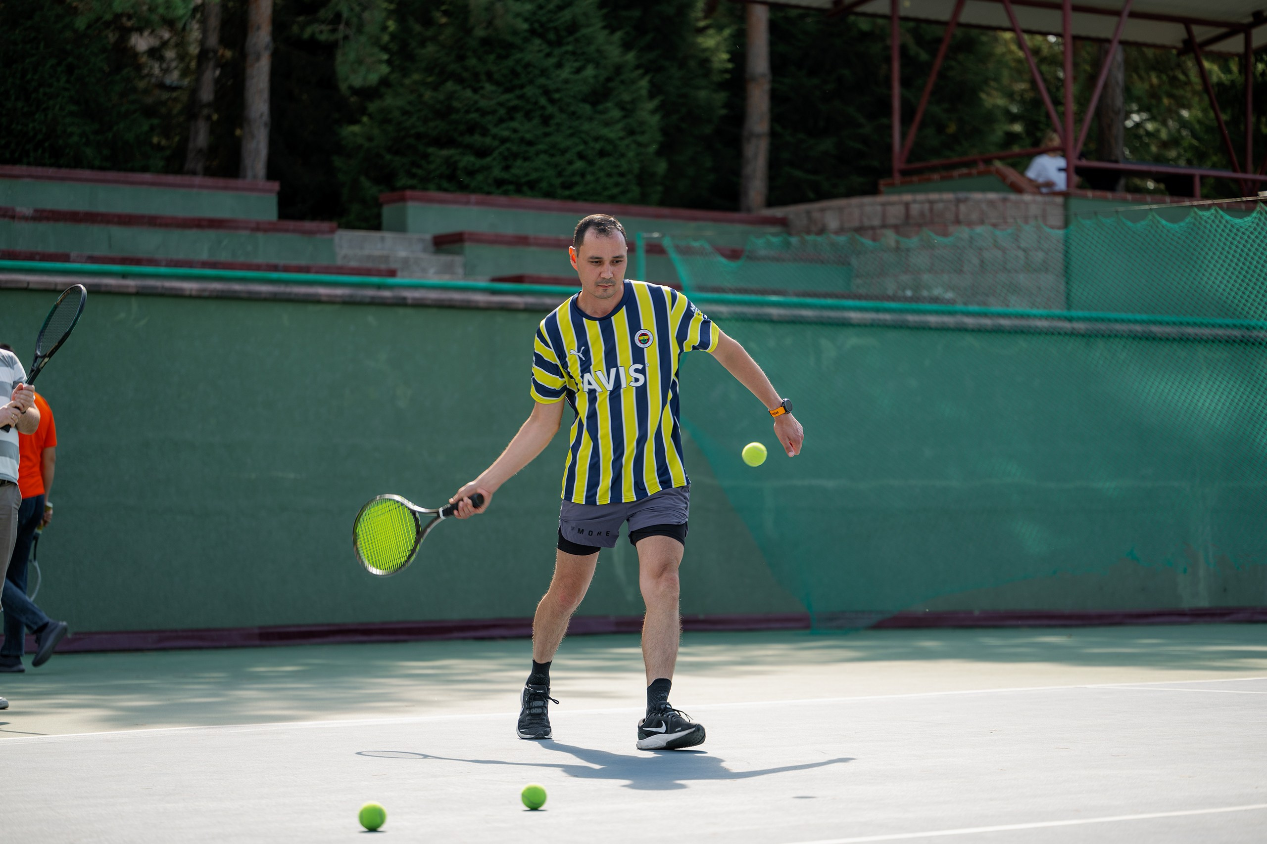 Конференция/Игра в тенис — BakoTech&Cloudfire. Фотограф в Алматы — Алексей Коньков | Репортаж, свадьбы, портреты