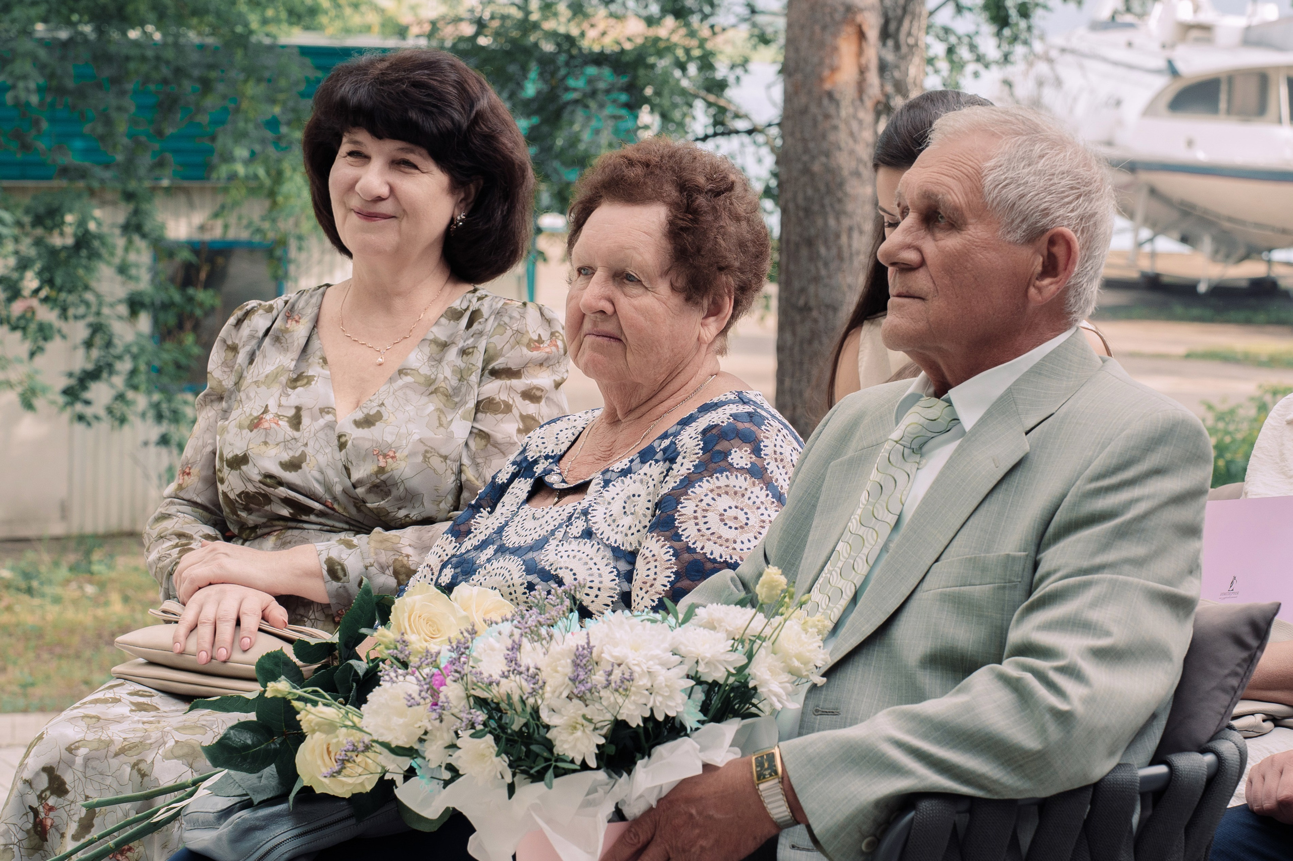 Волна. Для тех, кто не ждёт удачи, а создаёт её. Каждая фотосессия — это твой момент, твой стиль, твой успех. 📸