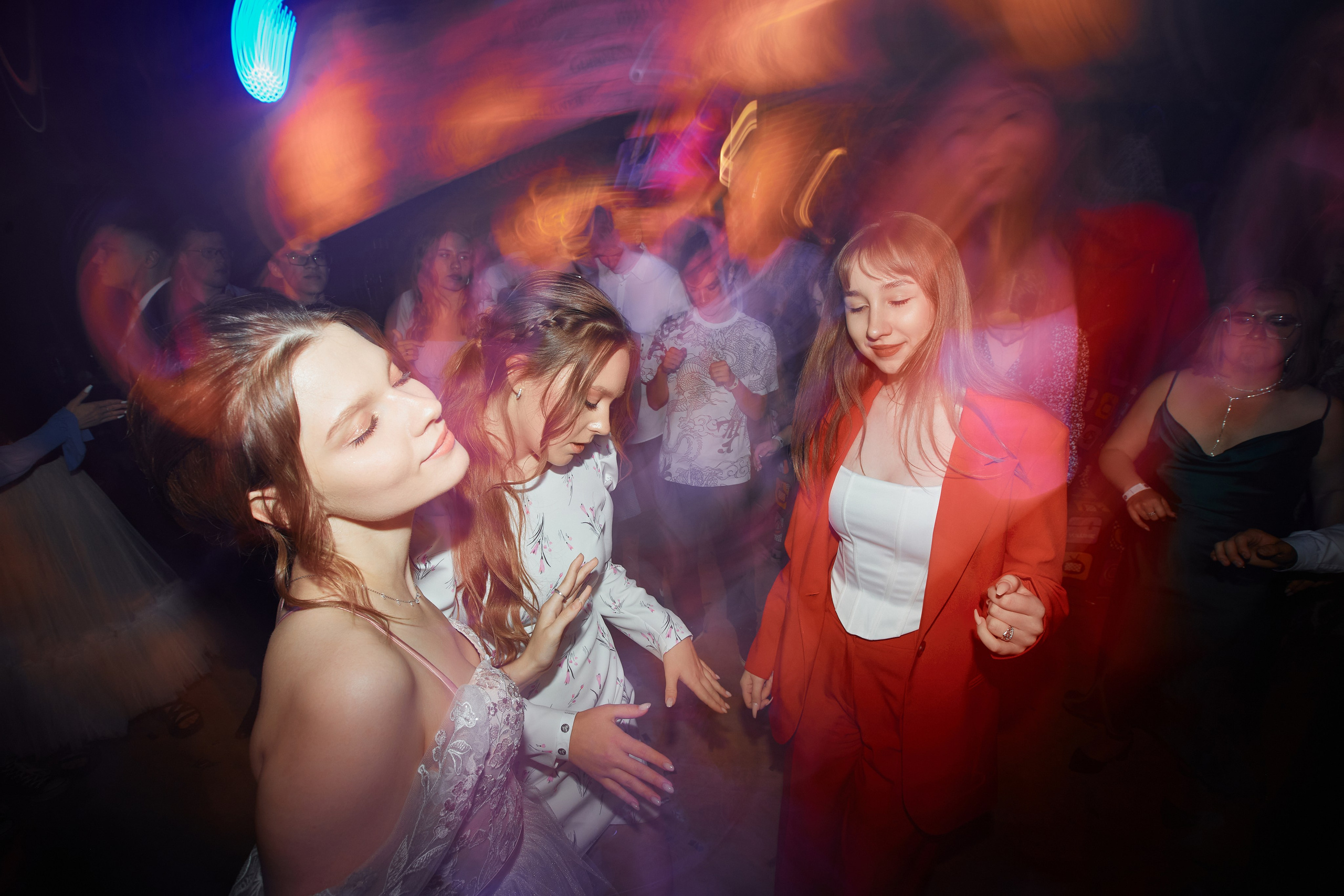 Выпускной 11 класс. Ваш фотограф Антон Колташов город Курган Тюмень Челябинск Екатеринбург