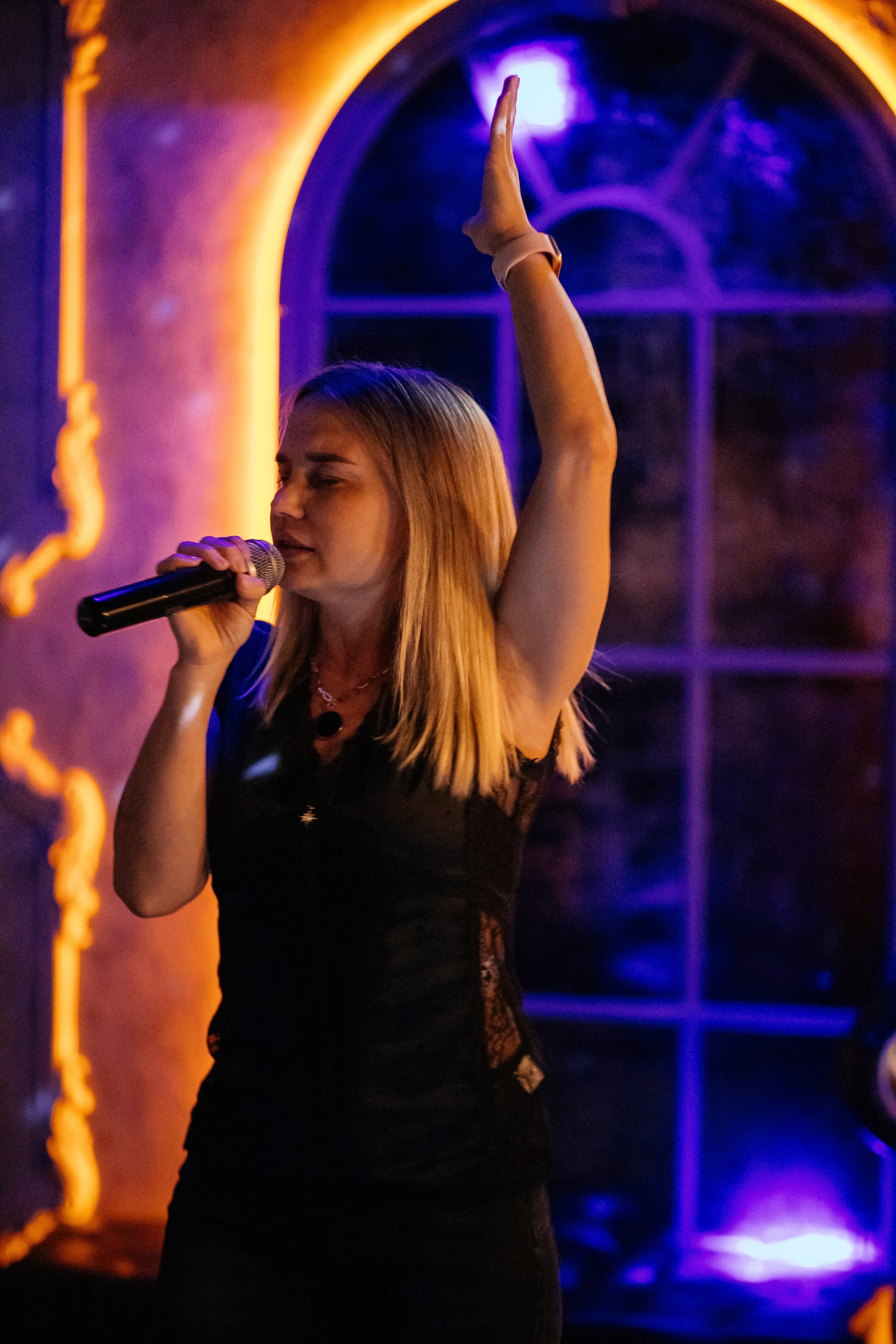 Караоке-вечеринка. 