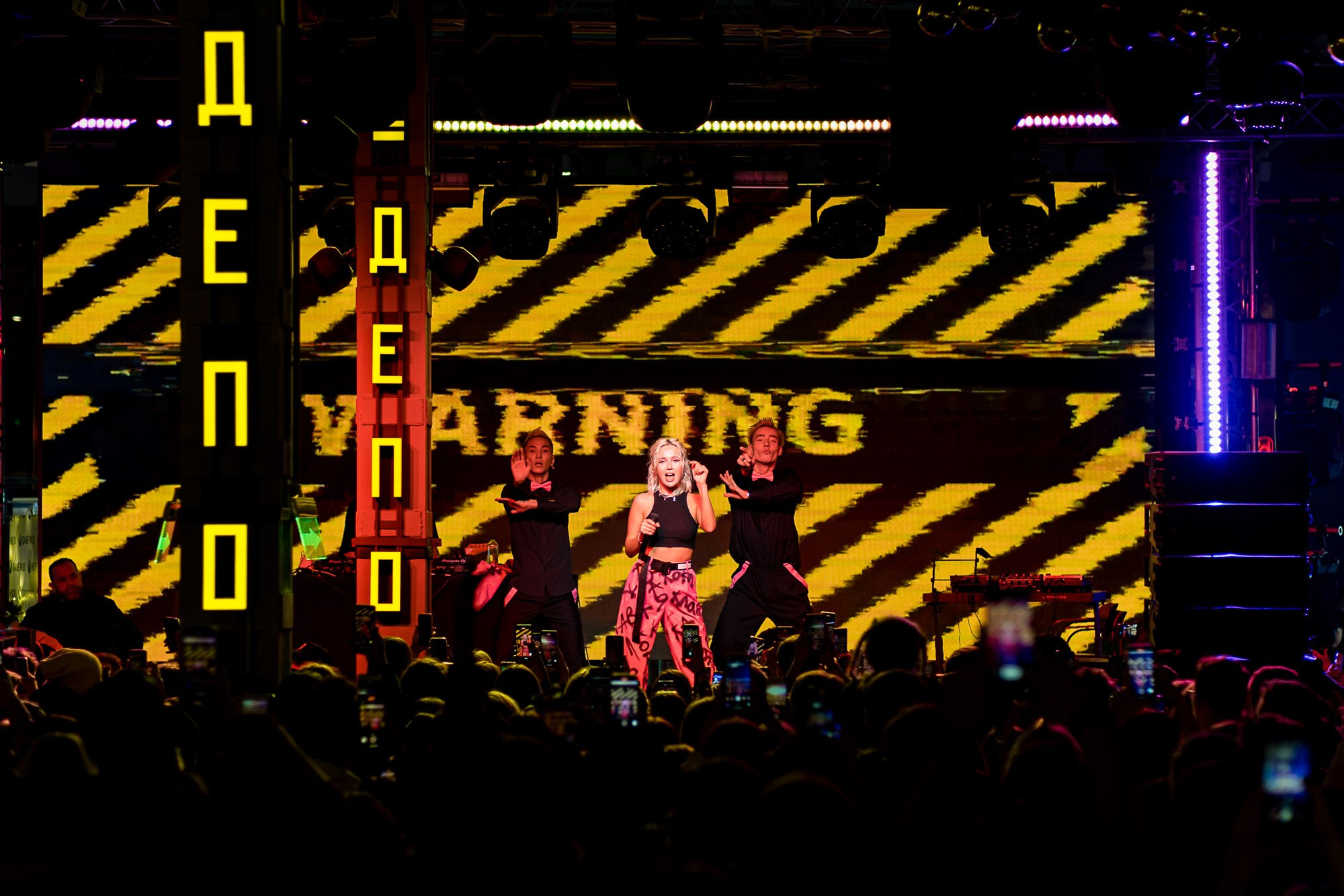 Miller x Клава Кока. Депо Москва. Репортажный фотограф Денис Тихомиров. Москва