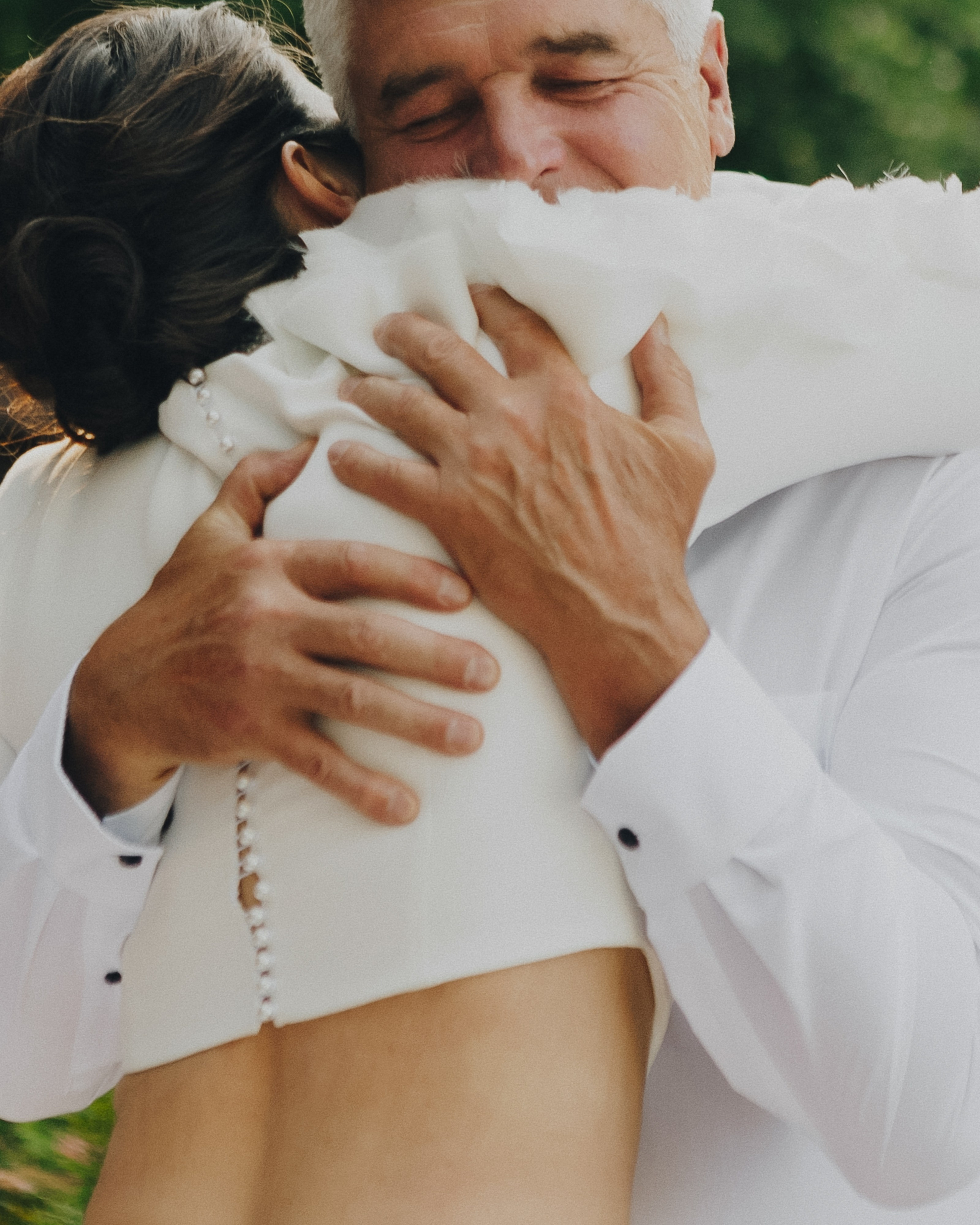 1. Свадебный фотограф @alexandradmitrievaph