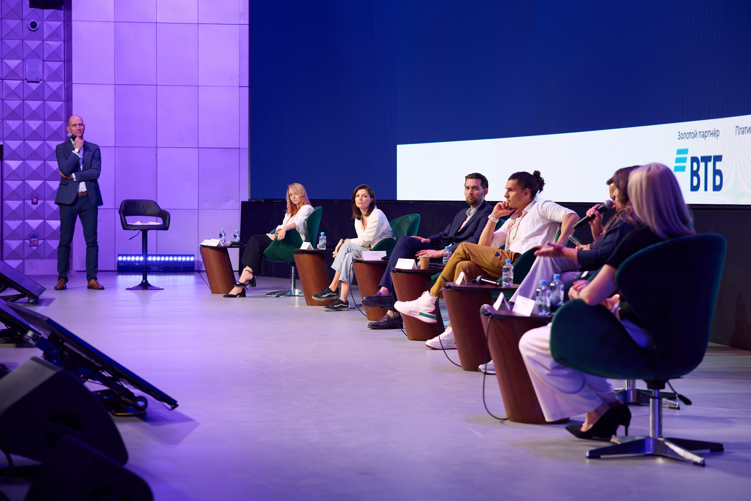 New Retail Forum 2024. Репортажный фотограф в Москве и Санкт-Петербурге — Профессиональная съёмка мероприятий | Данила Золкин