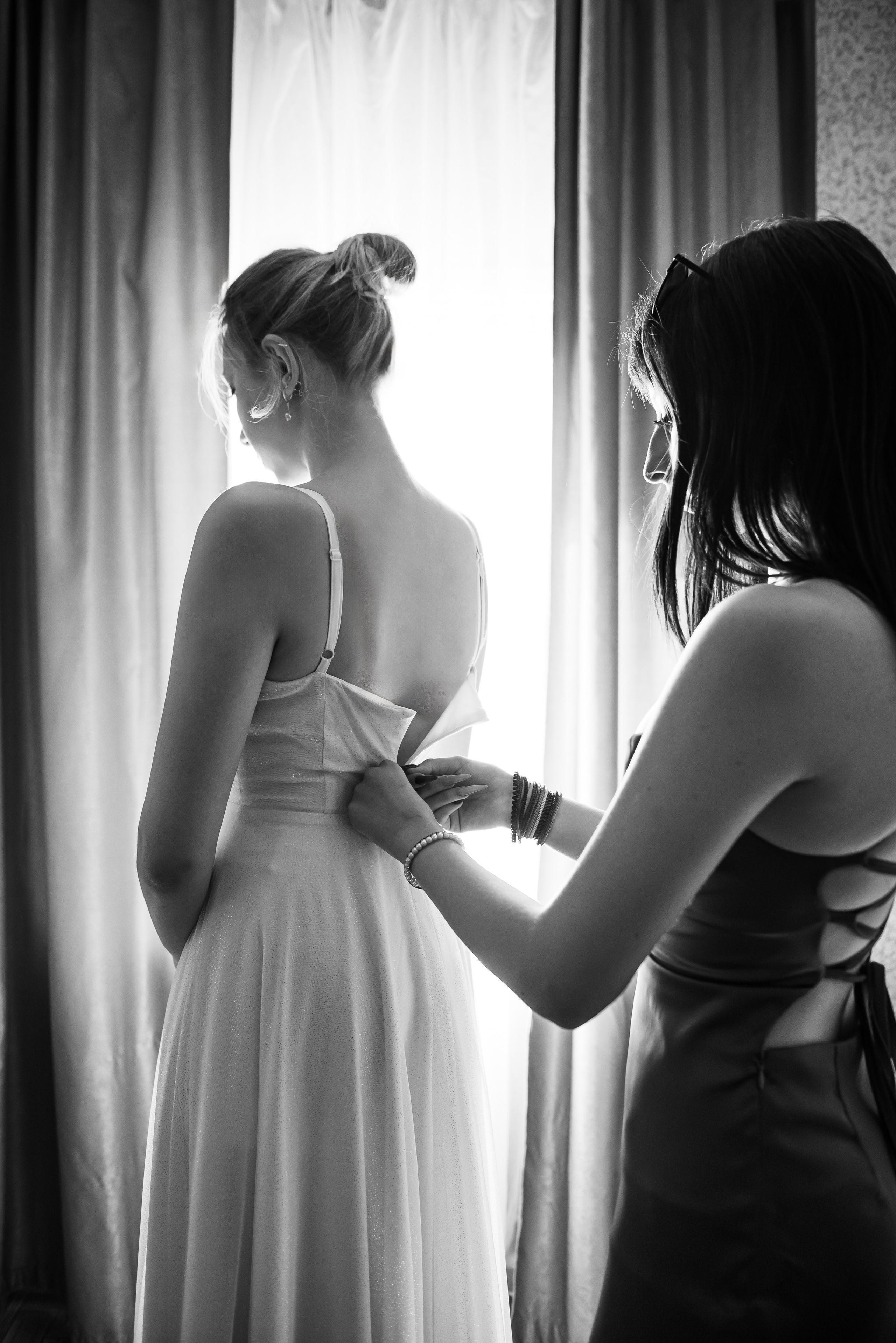 Свадебная фотосессия в музыкальном театре в г. Кемерово