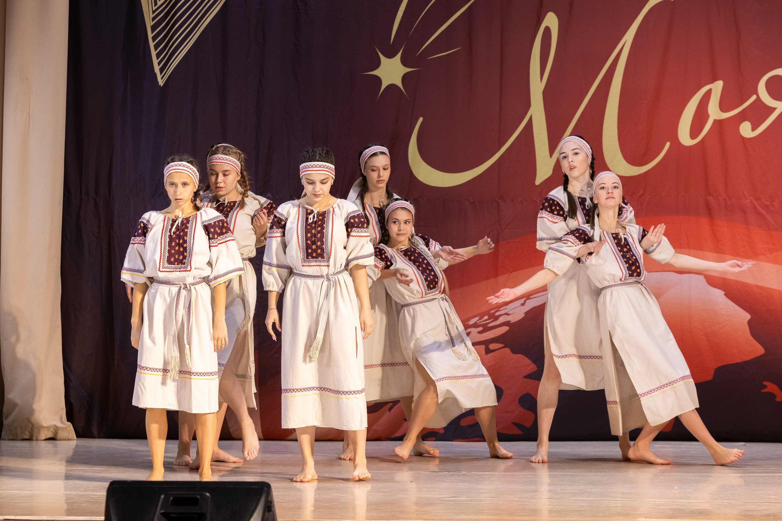 9 ноября, танцевальные номера, г. Волгоград. Золотое яблочко