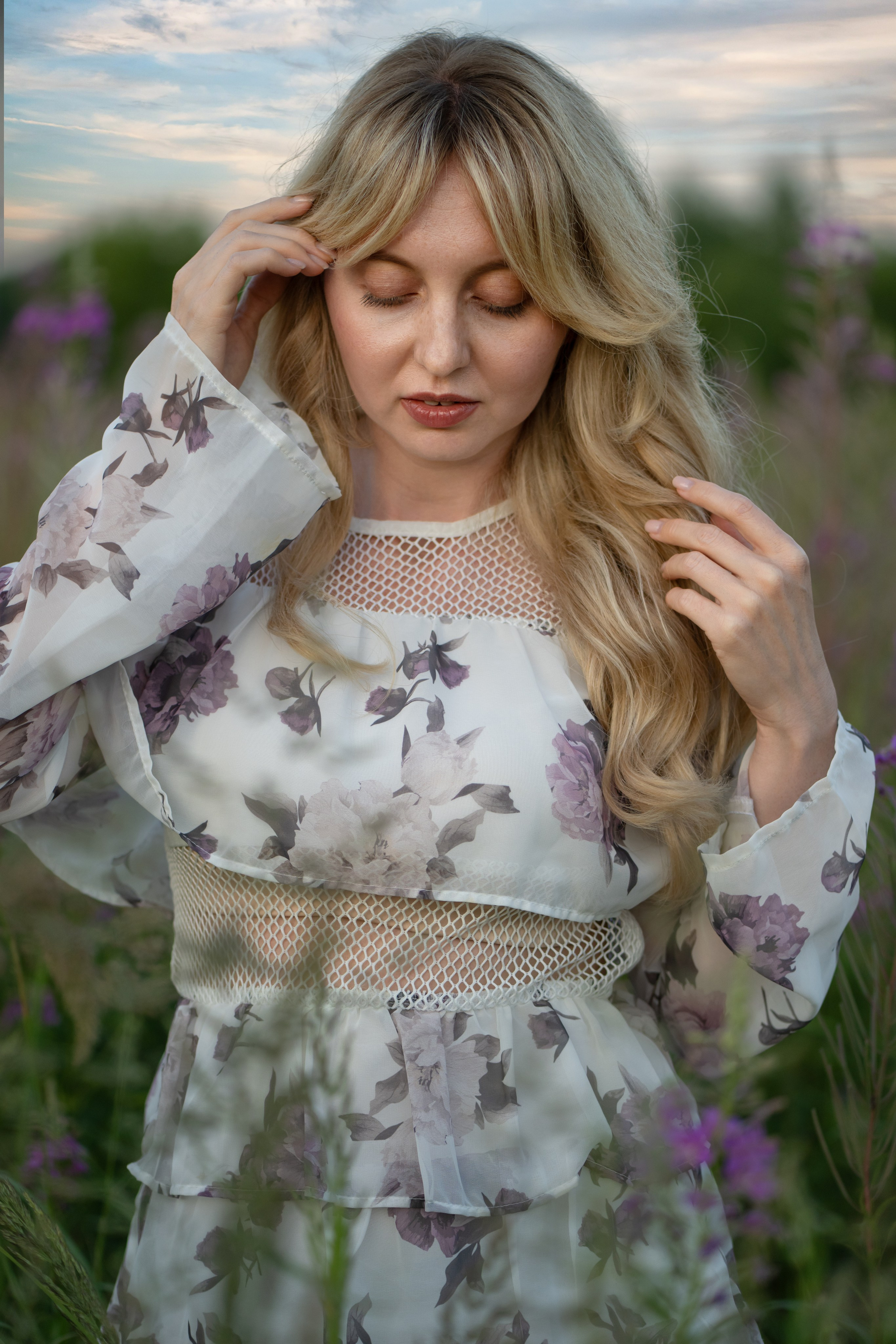 Смешанное цветение и зелень. Главная