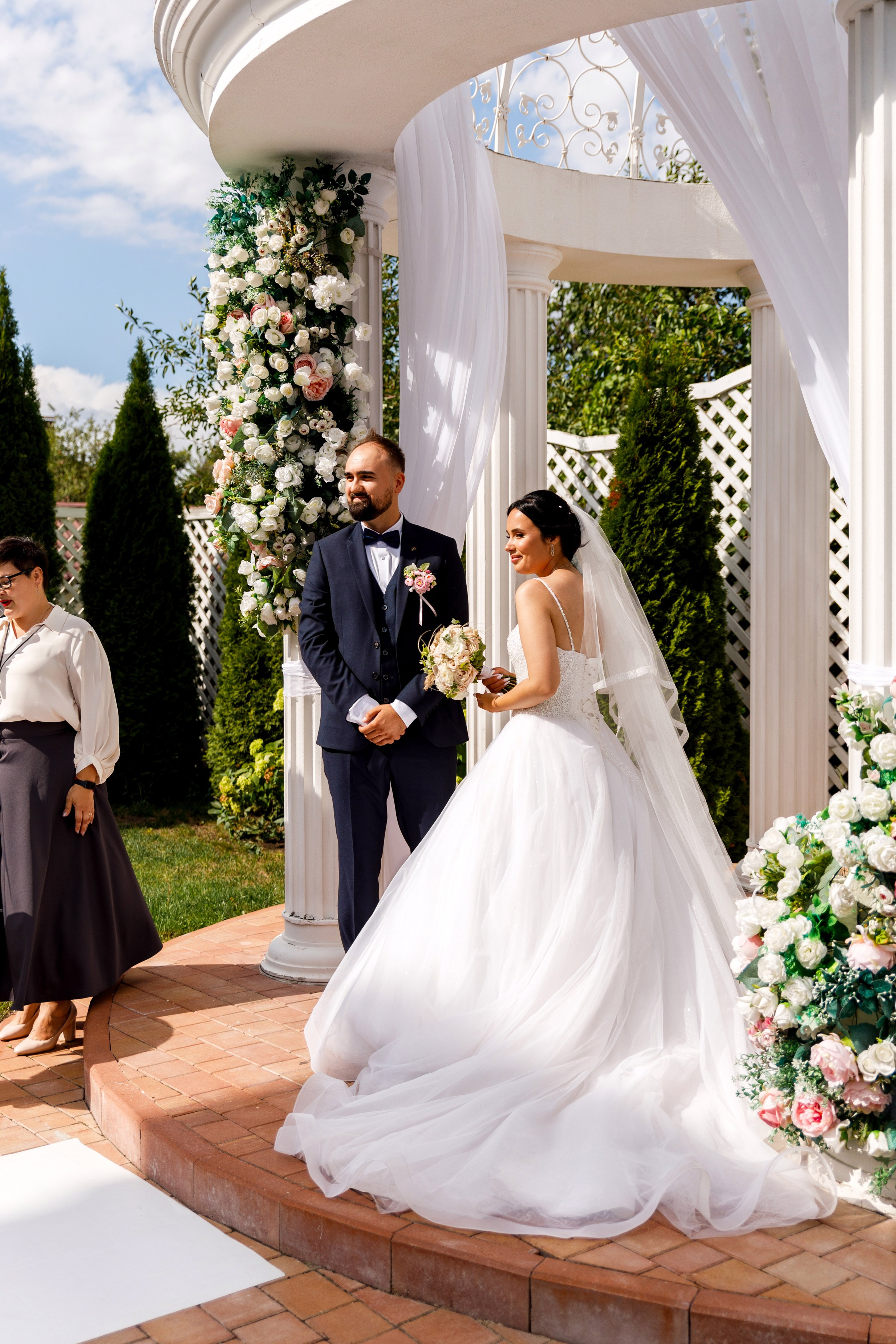 Евгений и София. Дорогой друг! Приветствую тебя на моем сайте!