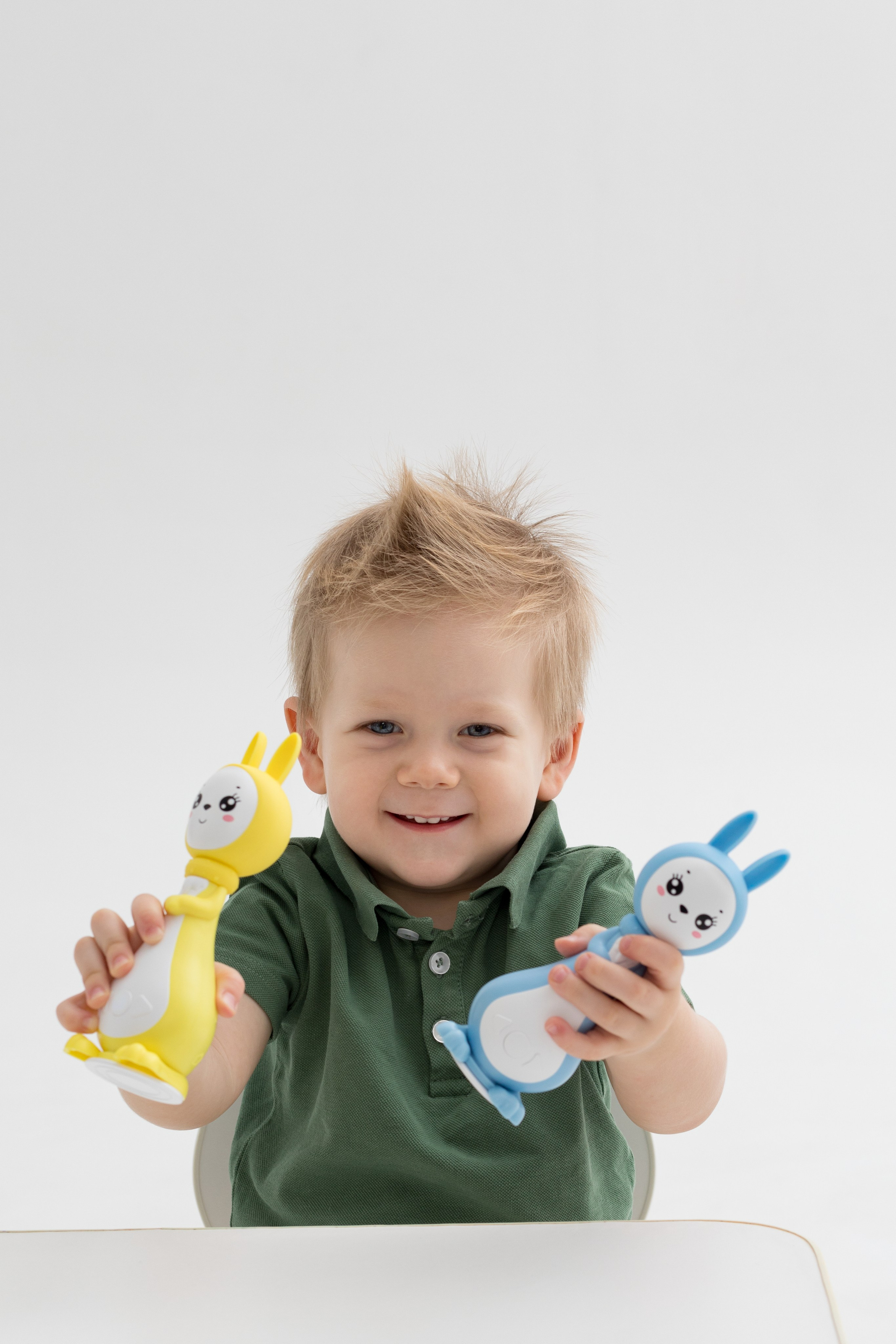 Съемка для детского бренда berttoys. Детский и контент фотограф Надя Волкова Санкт-Петербург