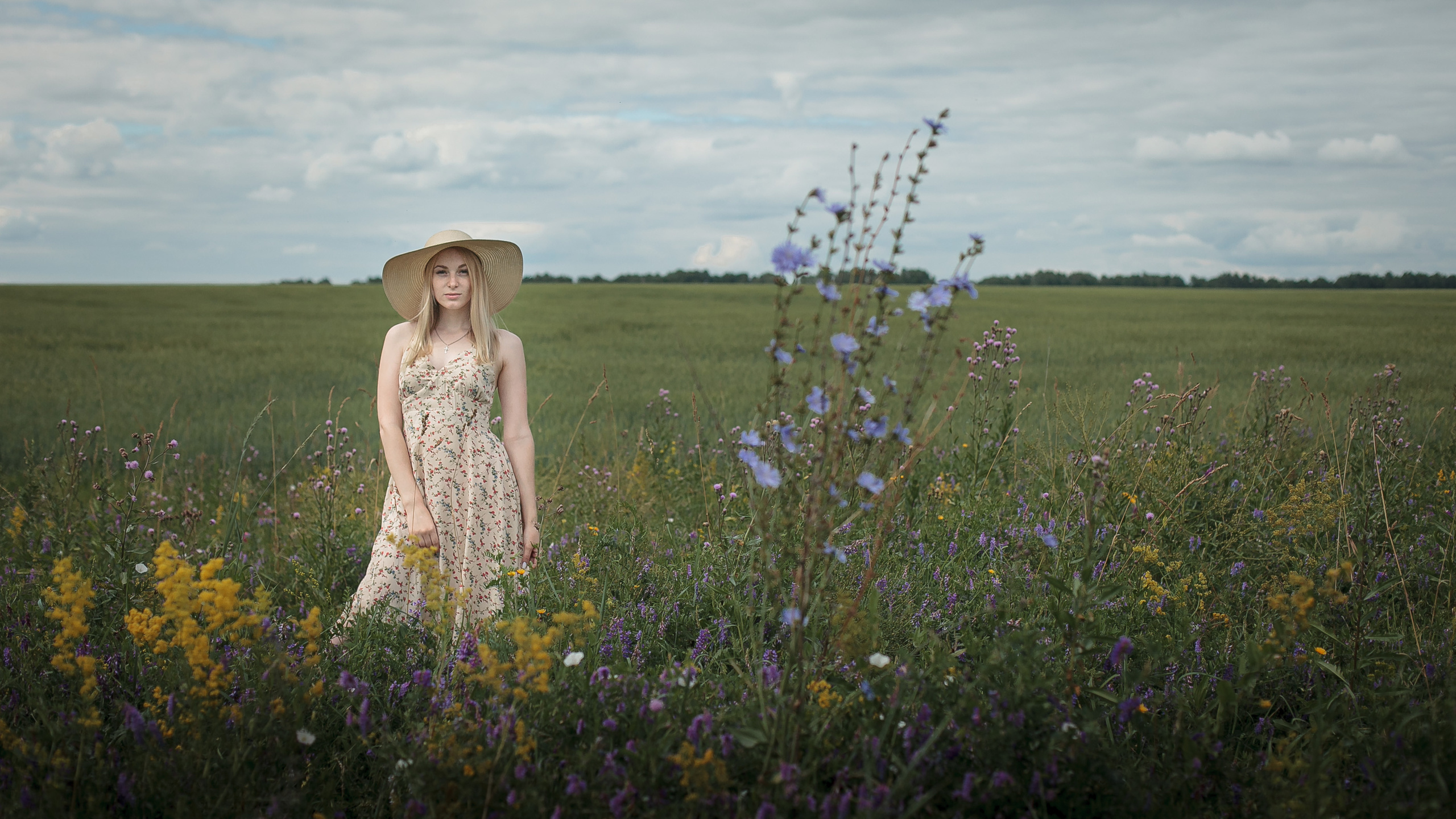 Фотосессия в полях Искитим