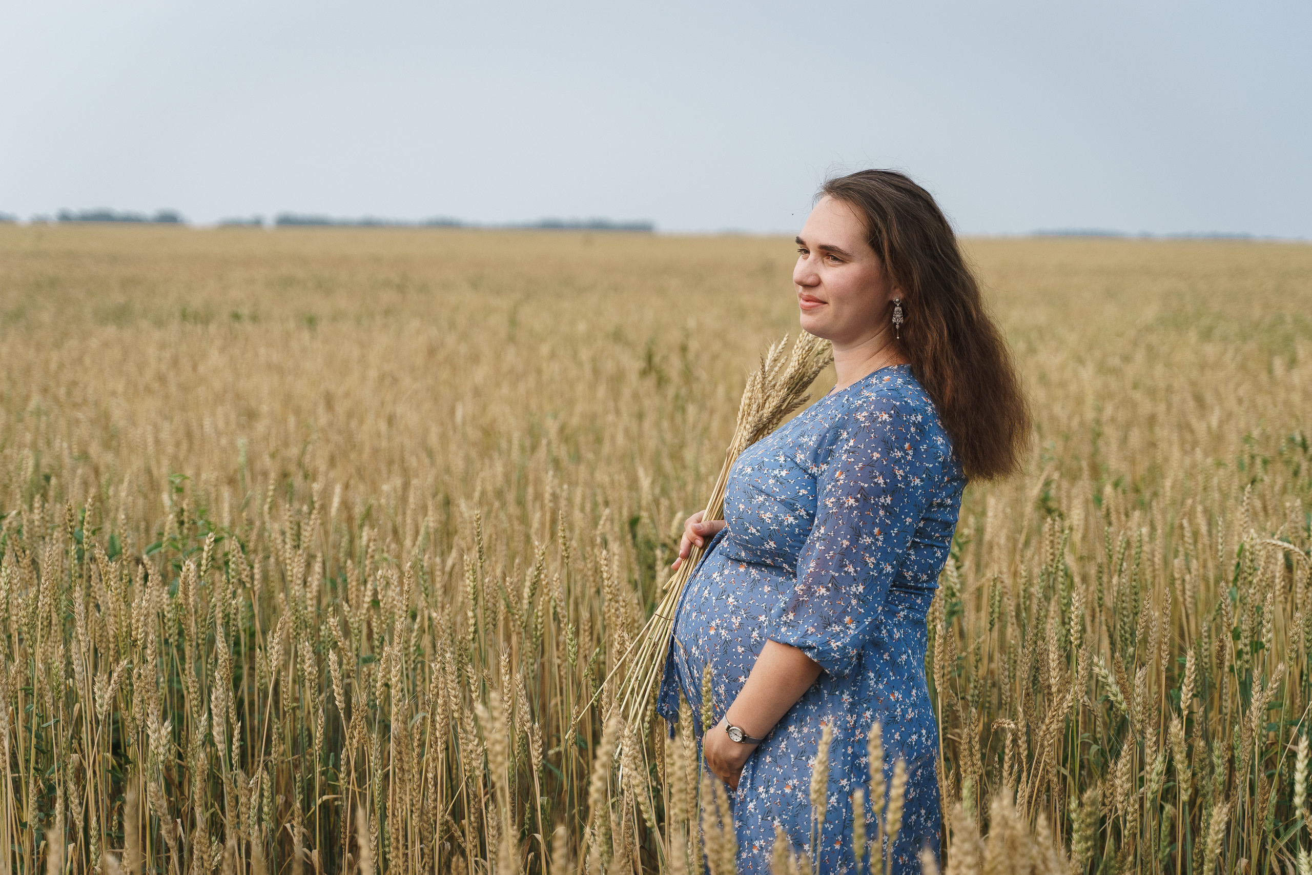Семейная фотосессия в полях Новосибирск. Свадебный и семейный фотограф в Новосибирске Данил Коротких