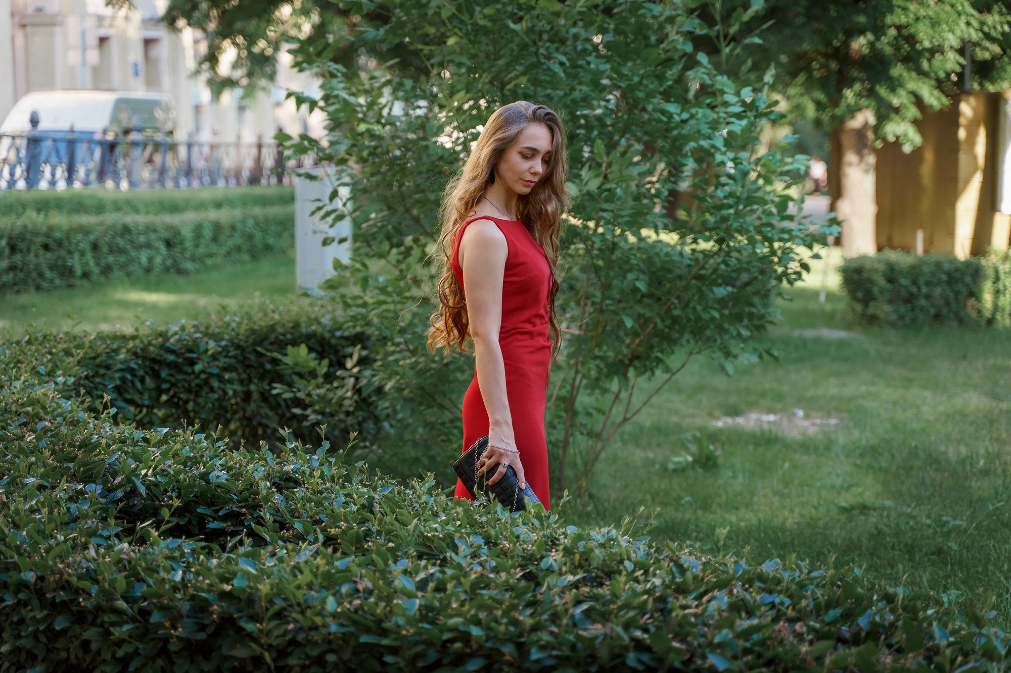 Прогулочная фотосессия в Китай городе. Свадебный и семейный фотограф в Новосибирске Данил Коротких