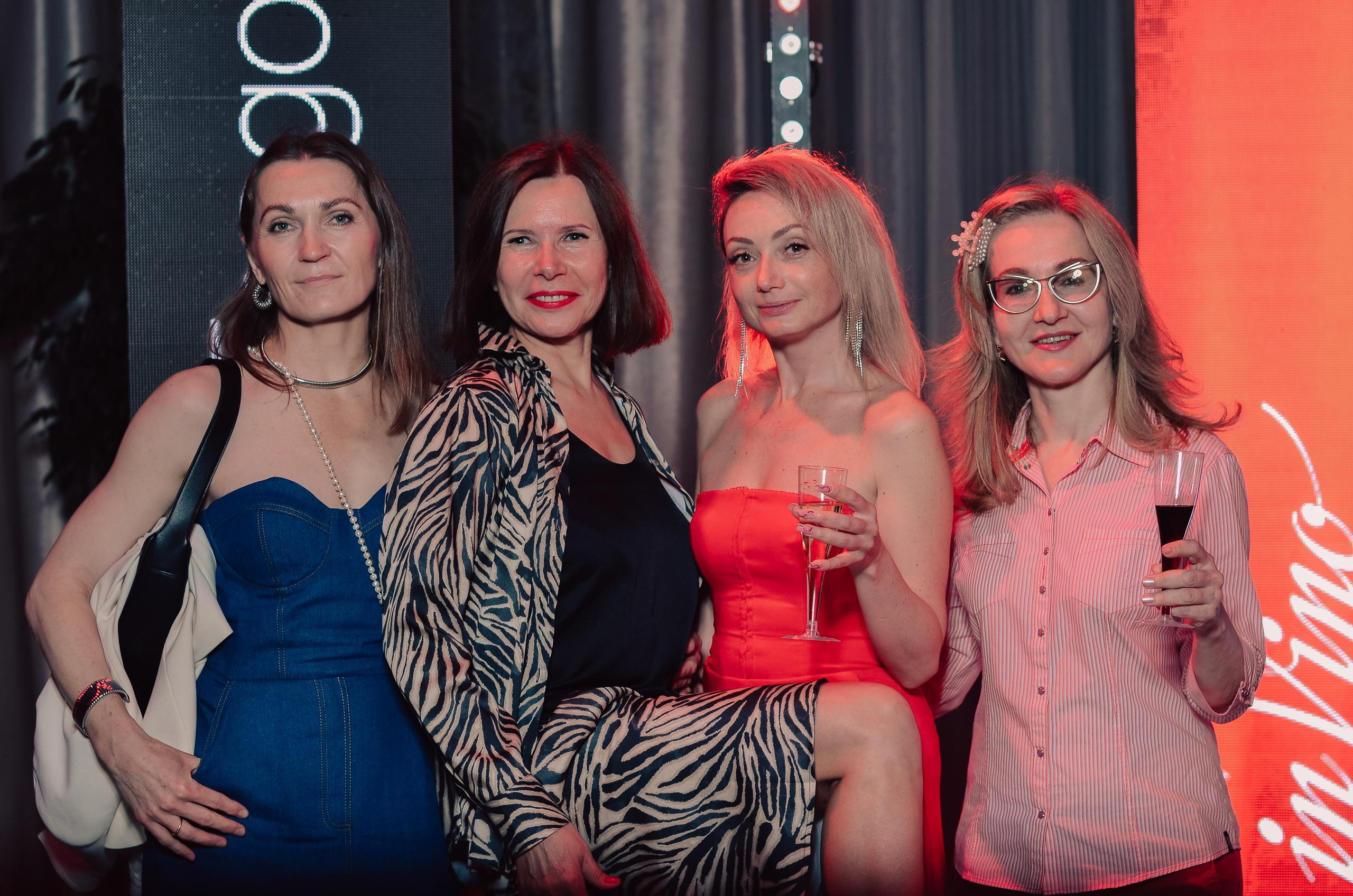 Фоторепортаж танцевального мероприятия. Денисова Аля — фотограф для парных съемок и индивидуальных историй в Барнауле