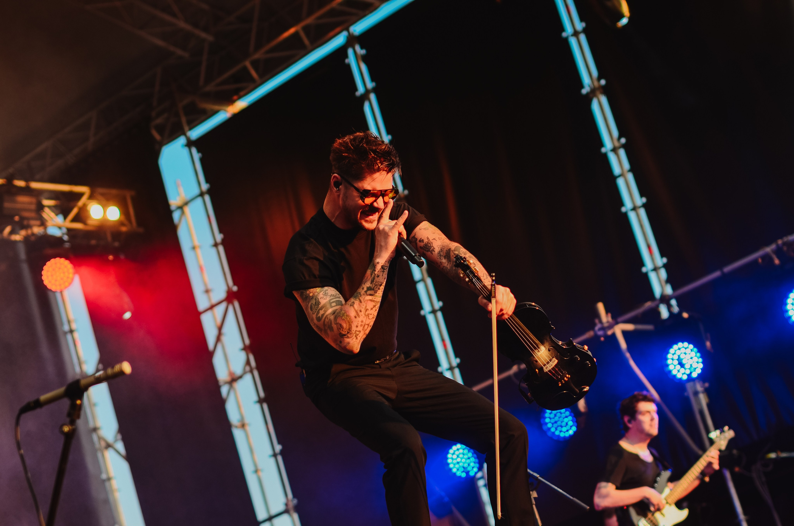 Концерт The Hatters на фестивале «Грань» в Барнауле. Денисова Аля — фотограф для парных съемок и индивидуальных историй в Барнауле