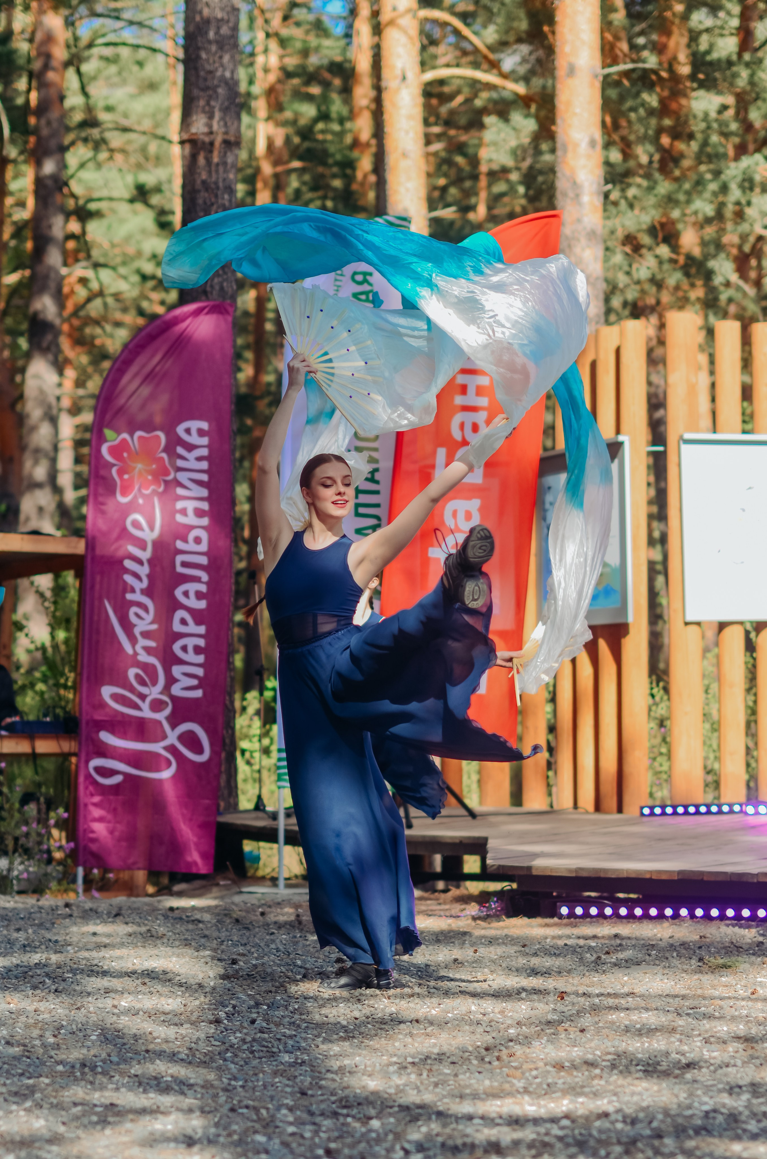 Фестиваль «Цветение Маральника на Алтае 2025». Фоторепортаж. Денисова Аля — фотограф для парных съемок и индивидуальных историй в Барнауле