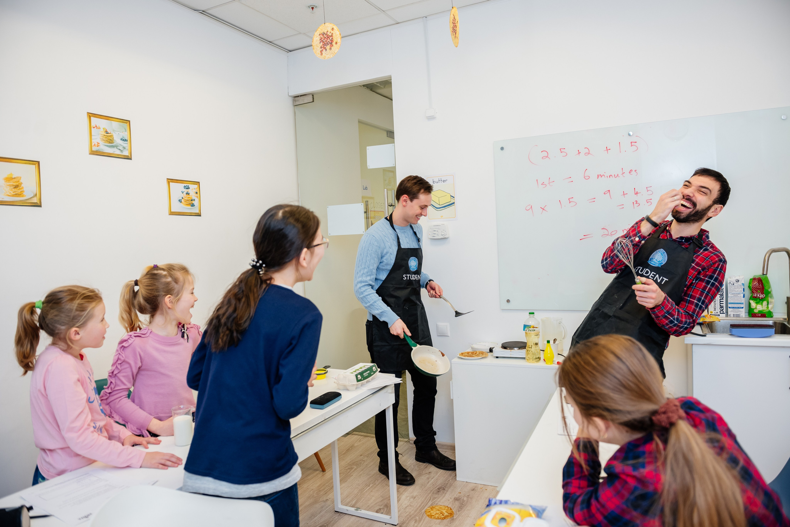 Английская школа. Study Lab. Фотограф LANA STIL. Семейный, репортажный фотограф, студия. Женский, мужской портрет. Фотографирую территориально в г. Королев, Москва, МО