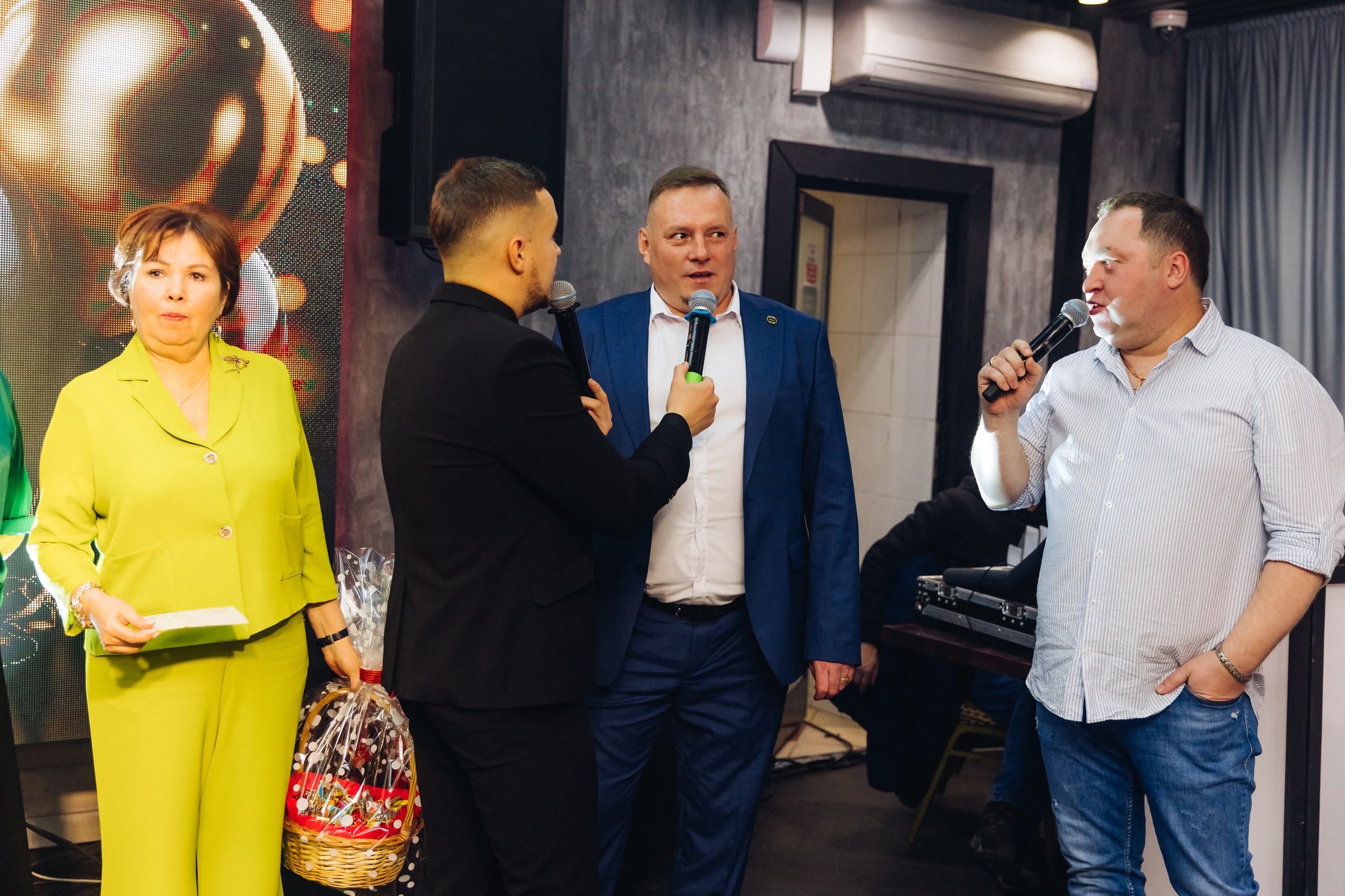 Юбилей в ресторане Вояж. Свадебный и семейный фотограф в Улан-Удэ