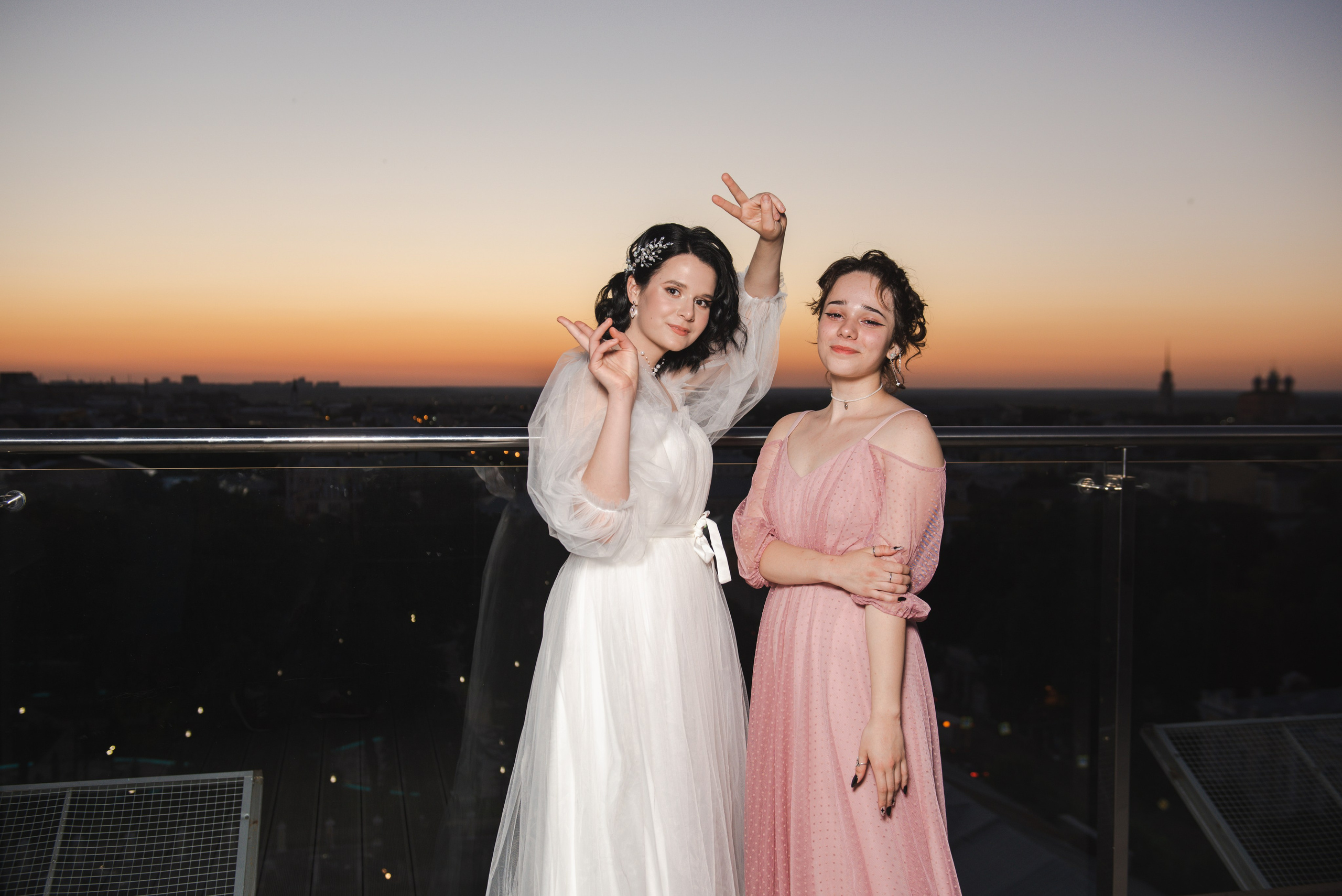 Выпускные школ. Свадебный и репортажный фотограф