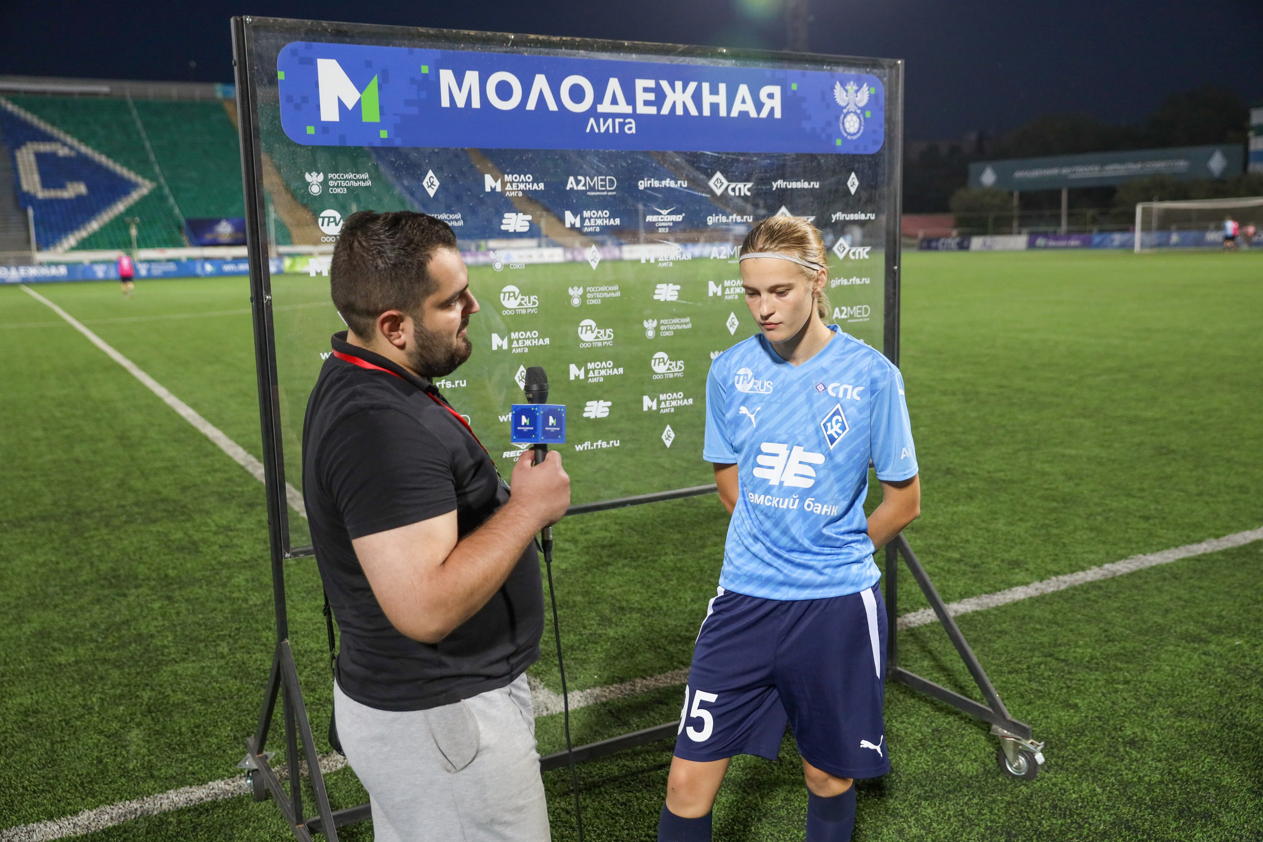 Крылья Советов — Мастер-Сатурн. Молодежная лига по футболу среди женских команд. Спортивный фотограф в Самаре