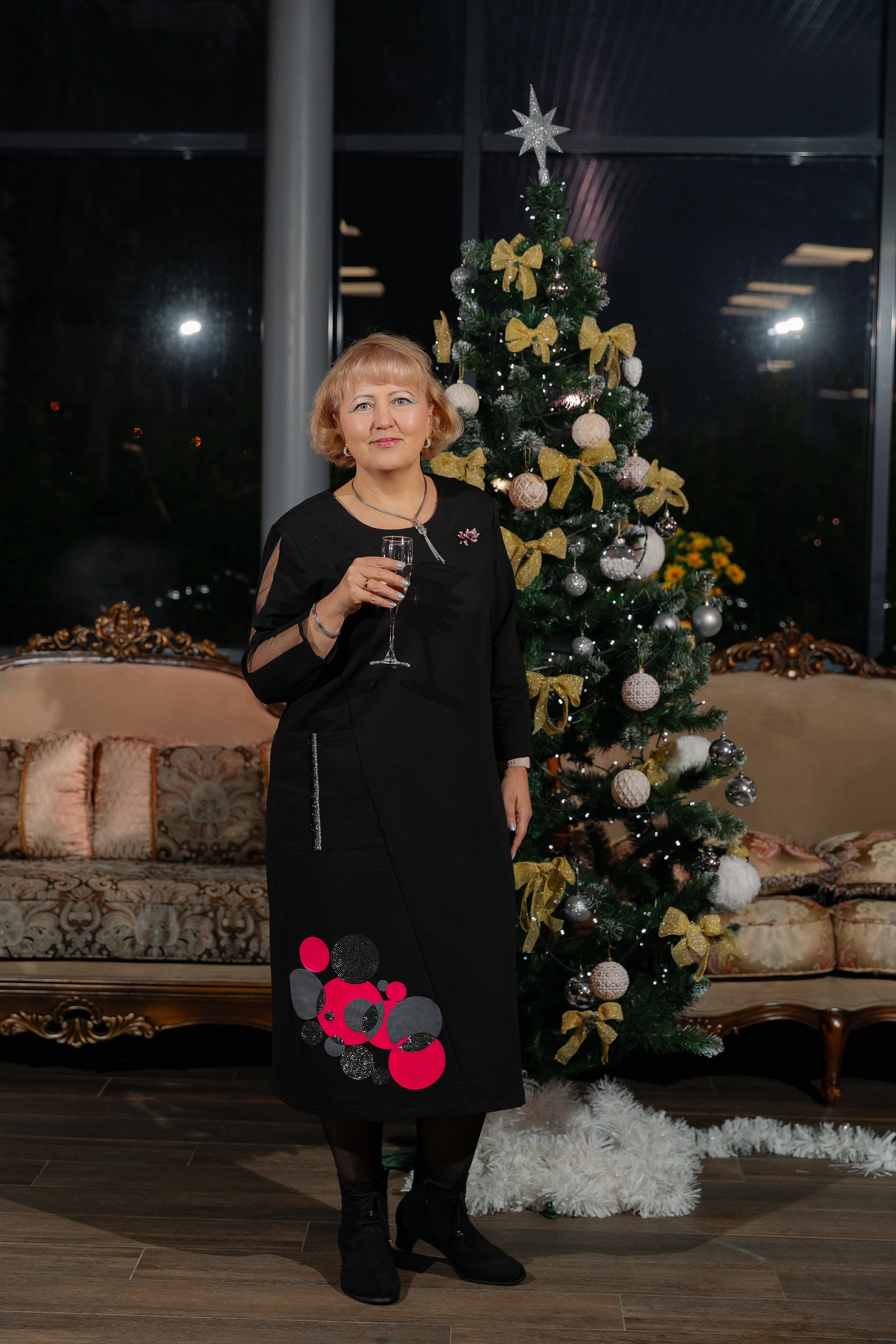 Корпоративная новогодняя фотосъемка для BELARUSBANK в Ресторане «Урарту». Свадебный фотограф в Минске/Беларуси Сергей Спиридонов