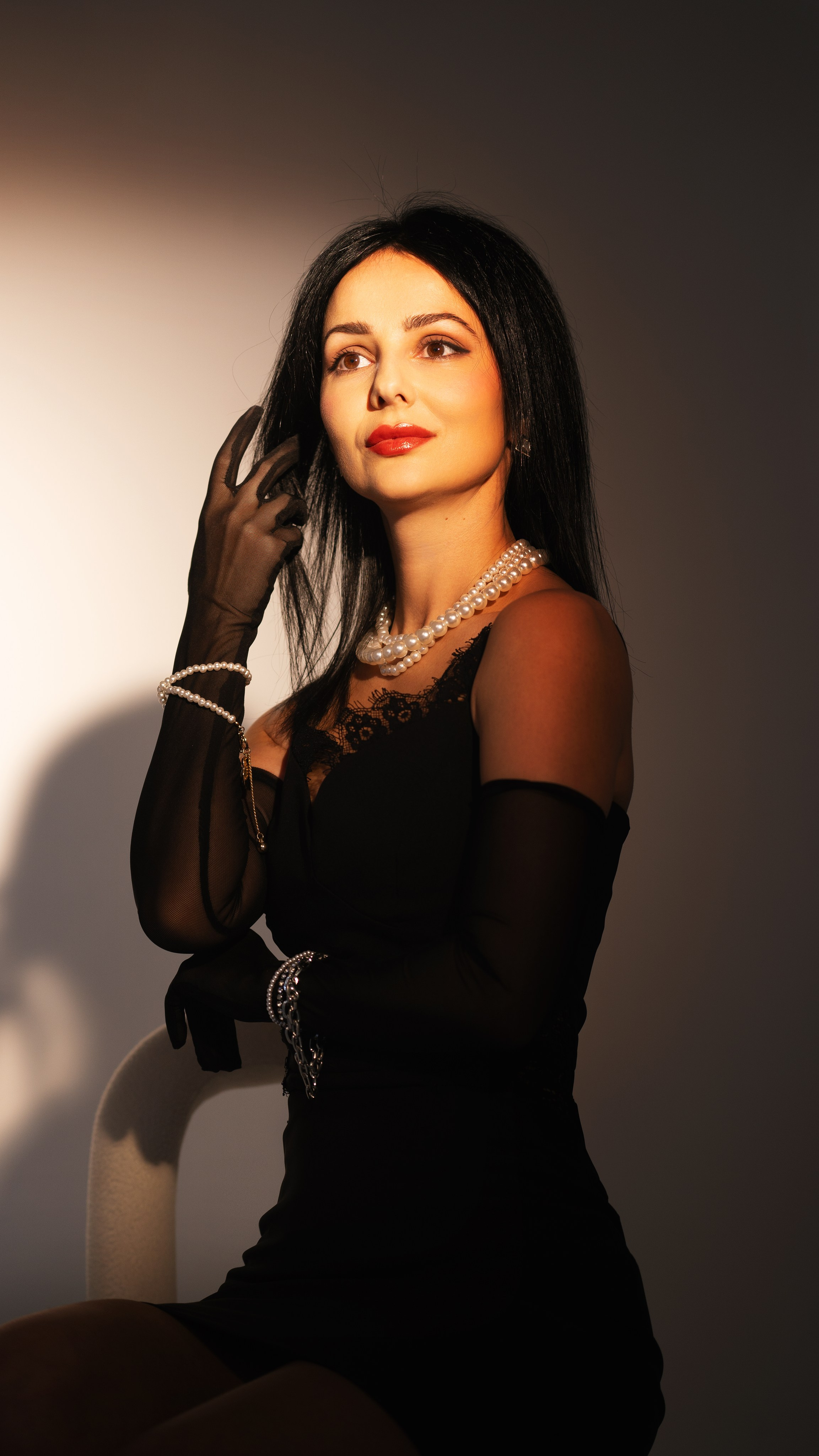 Женские студийные портреты. Главная