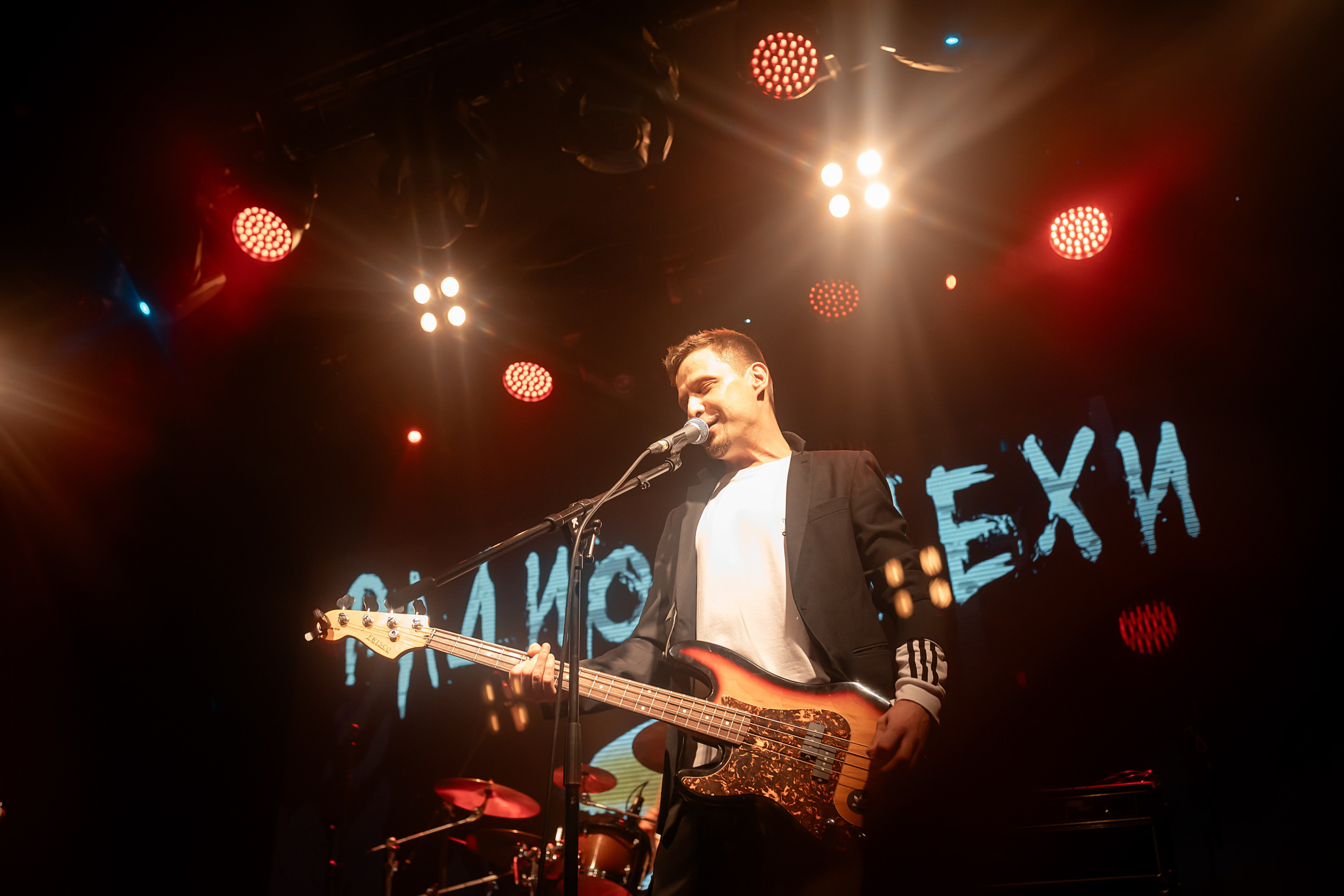 РАДИОПОМЕХИ. Фотограф Елена Богачева (lenalena_na_na_na)