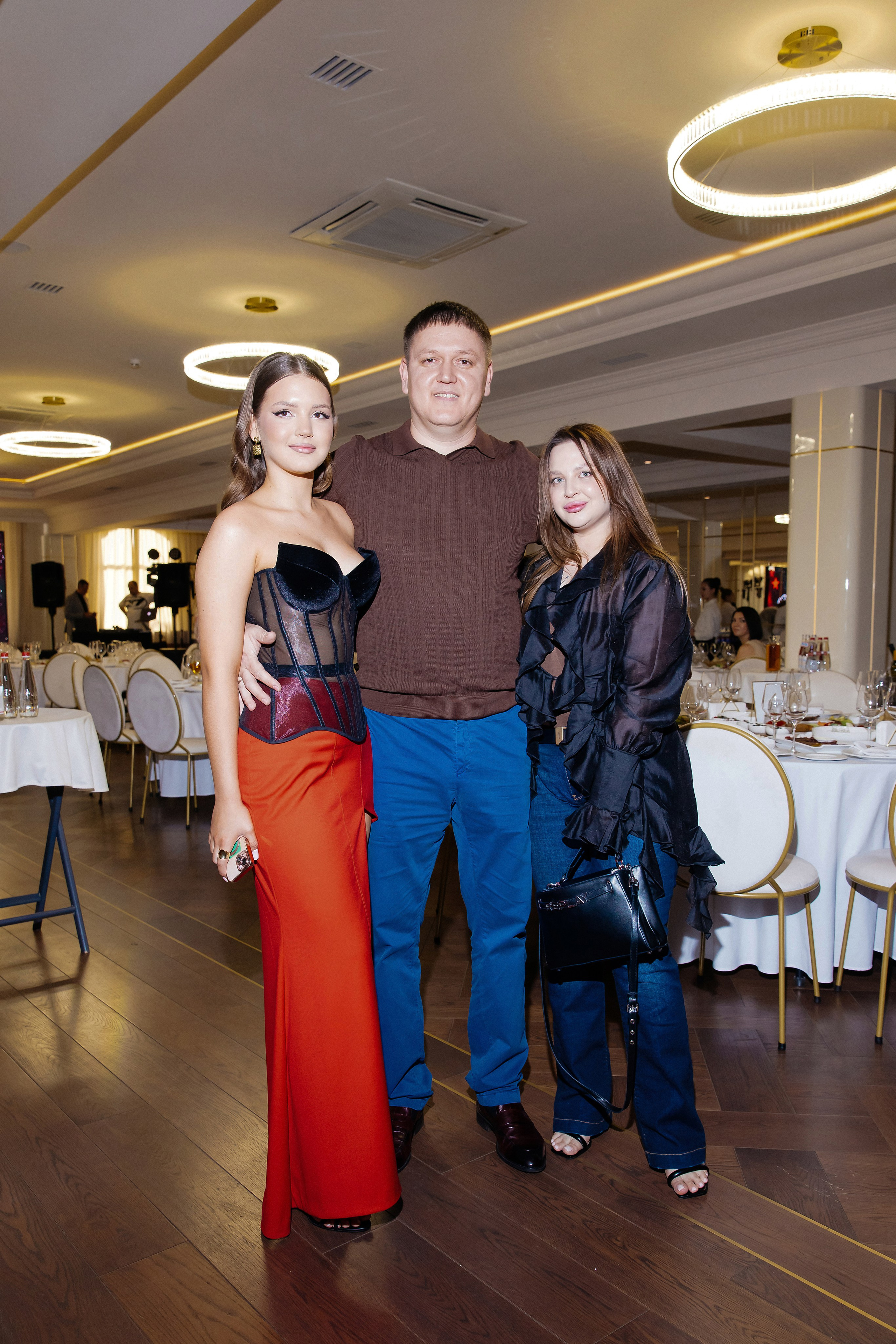 11 класс ШК.100. Фотограф и Видеограф в Краснодаре Юлия Солодченко