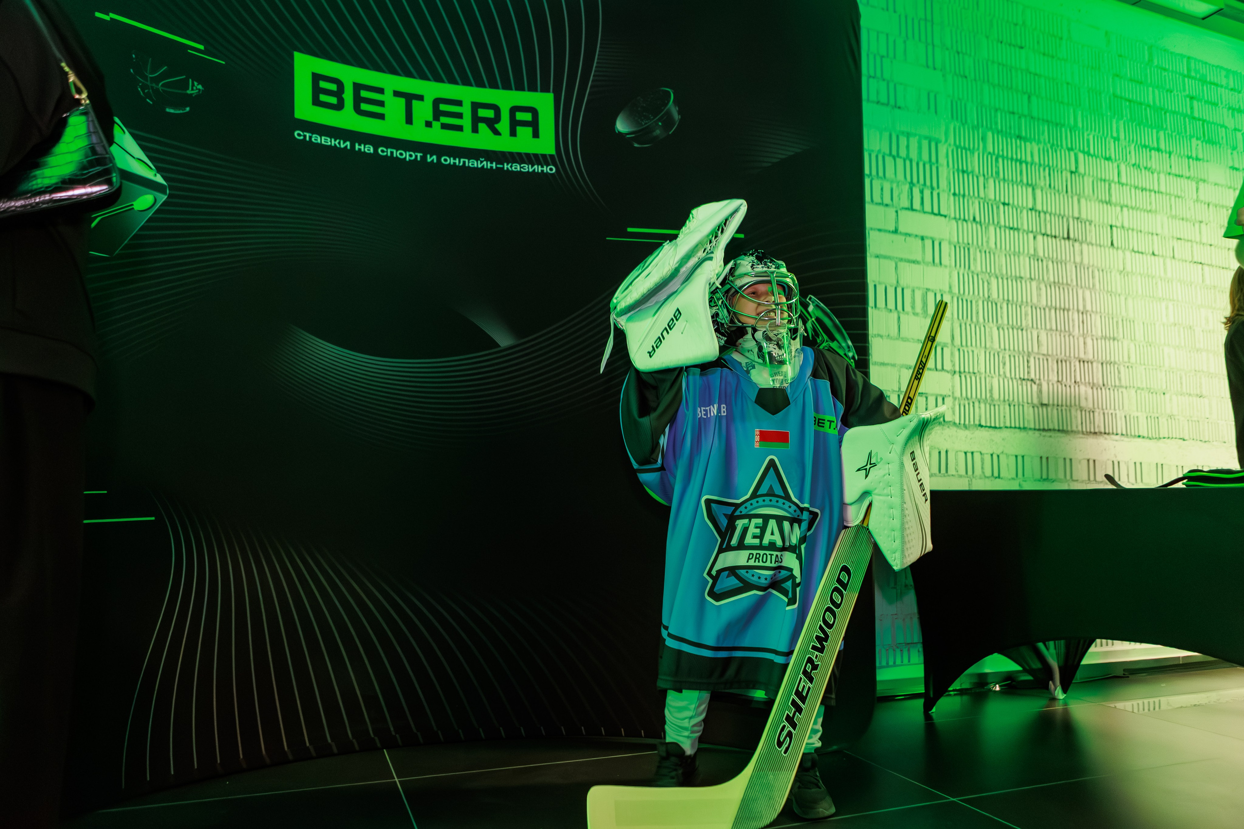 Благотворительный хоккейный матч BETERA. Репортажный фотограф Минск ❘ Костецкий Илья ❘ Беларусь