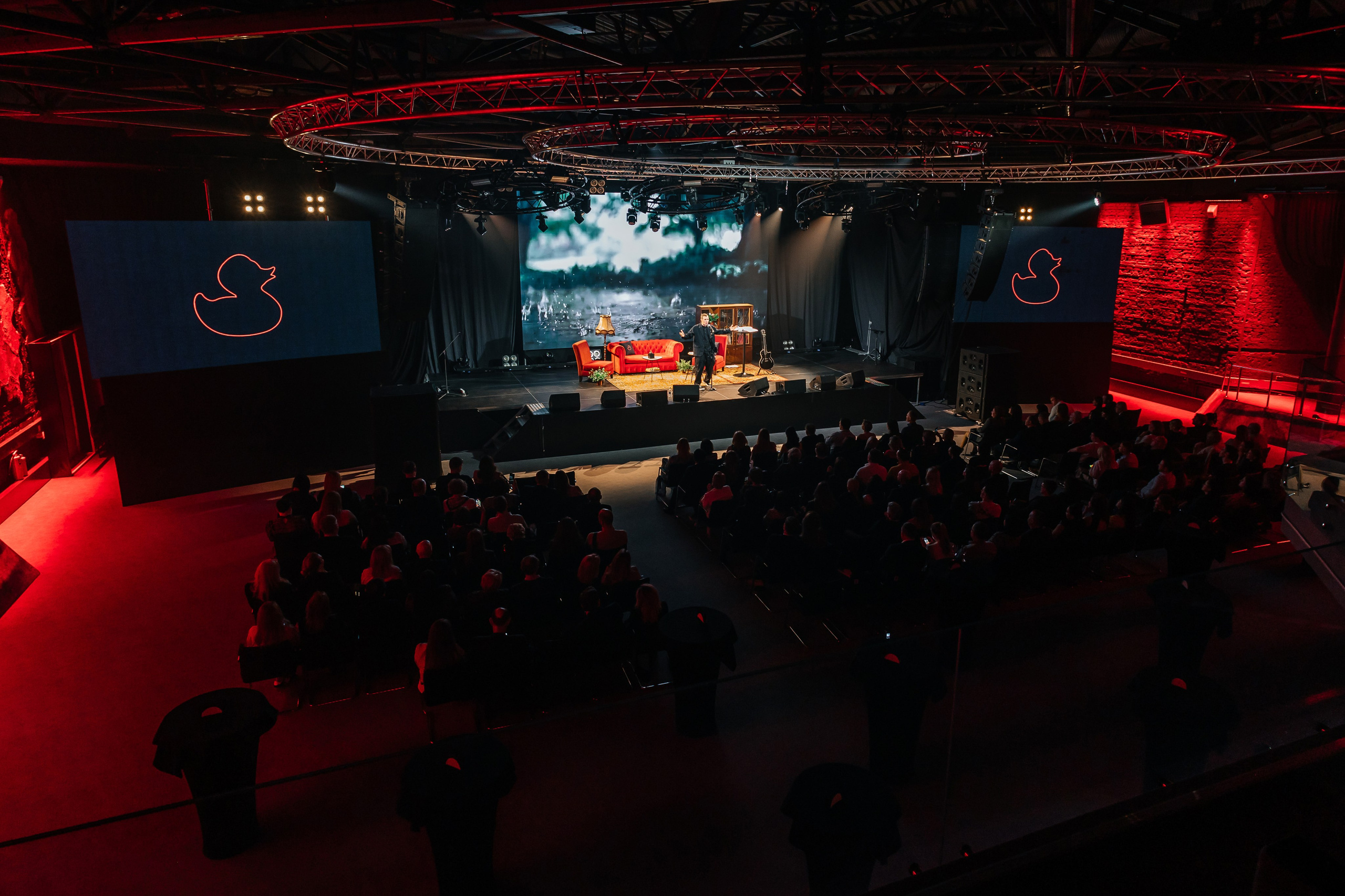 ТВОРЧЕСКИЙ ВЕЧЕР С ИГОРЕМ ВЕРНИКОМ В АЛЬФА-КЛУБЕ. Свадебный и репортажный фотограф в Ростове-на-Дону Павел Кислов