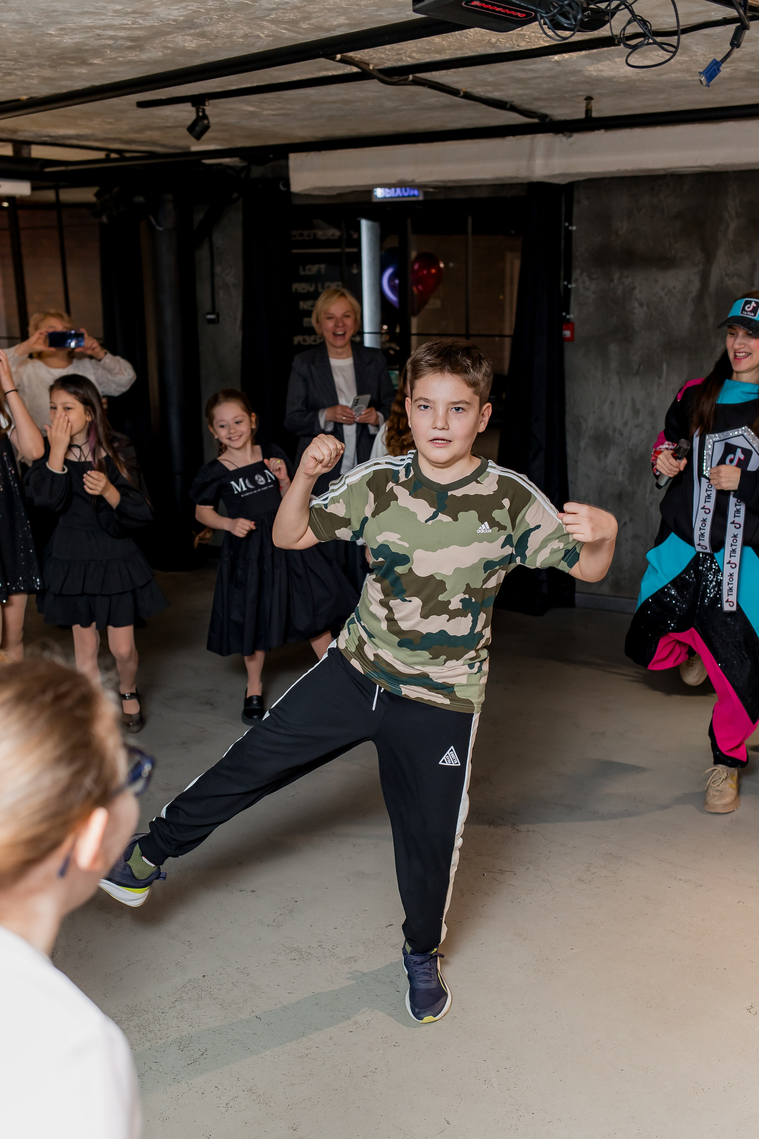 Выпускной 4 класс. Фотограф в Москве Авдеева Мария
