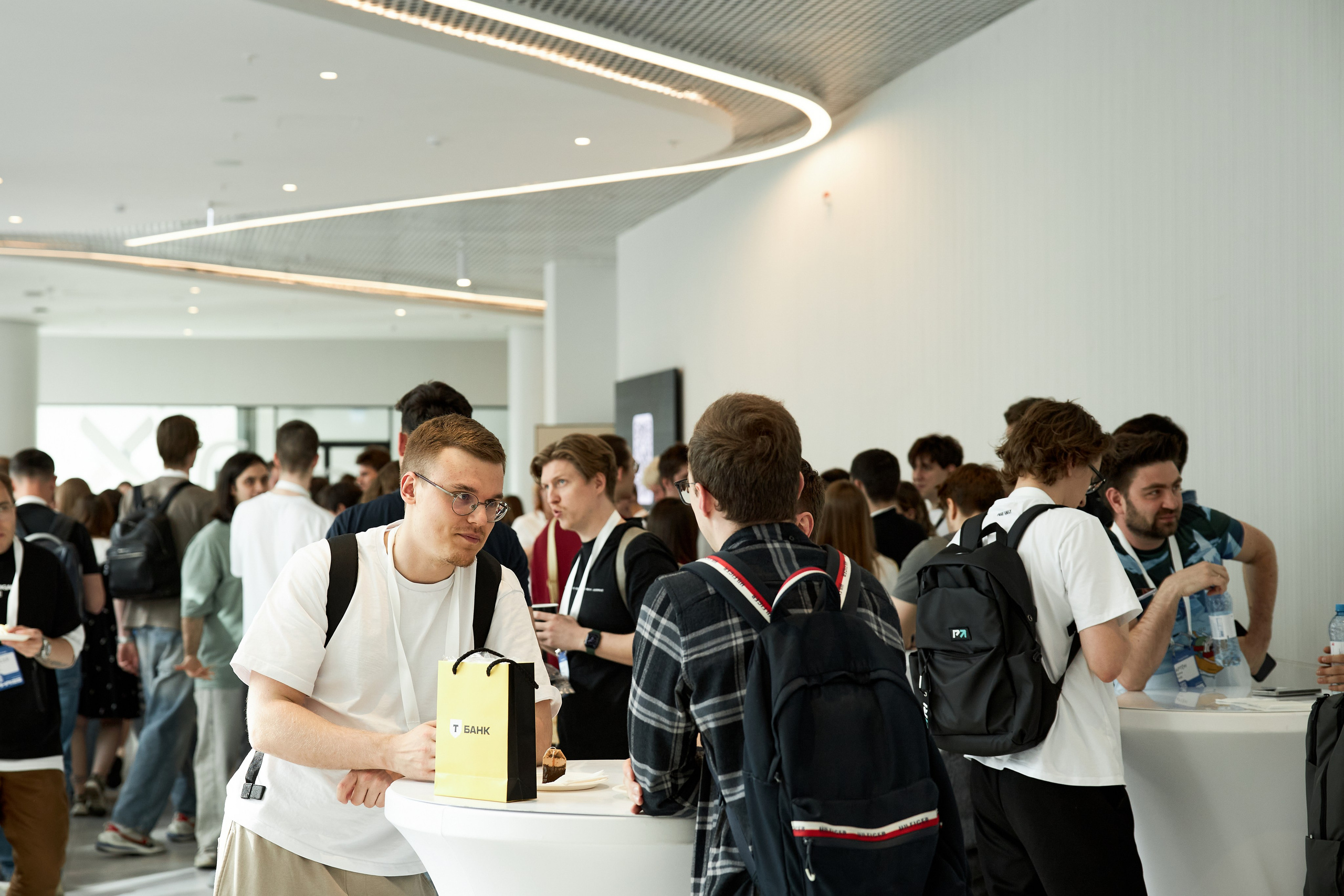 Aha! — 29–30 мая 2025. Фотобанк Матемаркетинг