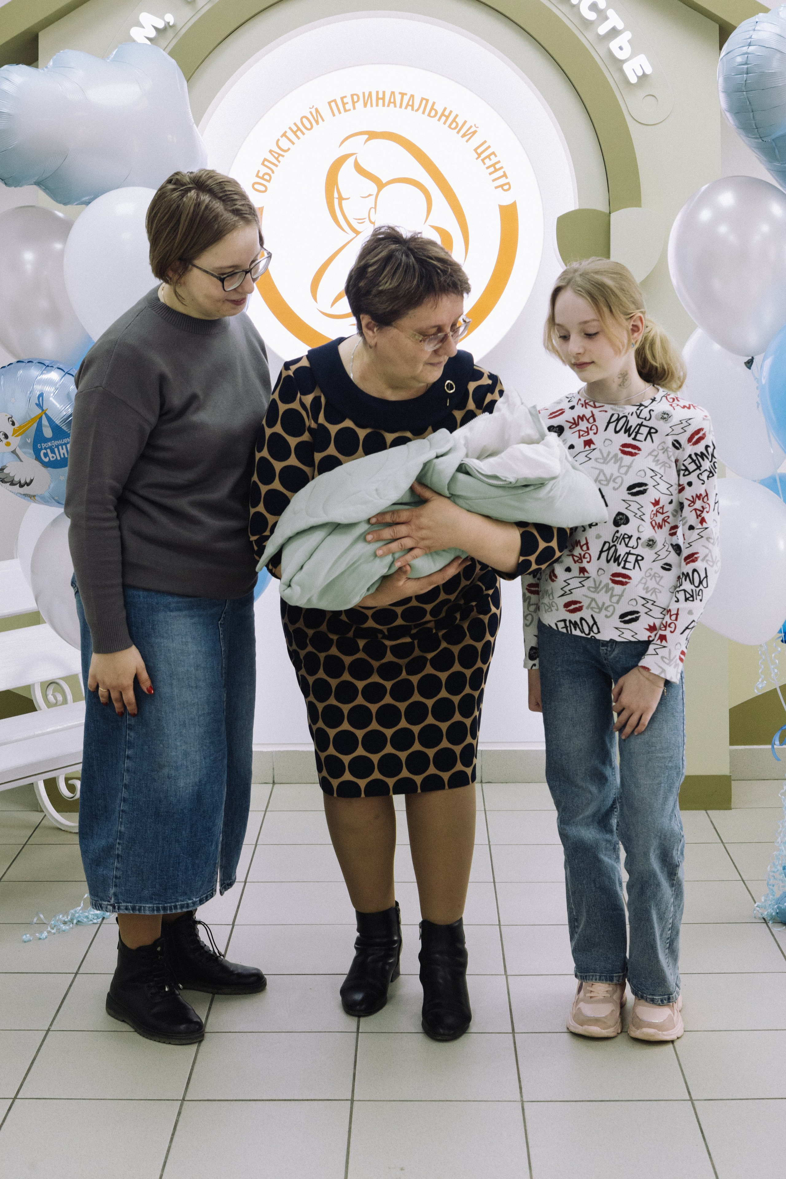 Выписка Яны и Ярослава. Фотограф в Курске Смирнов Евгений