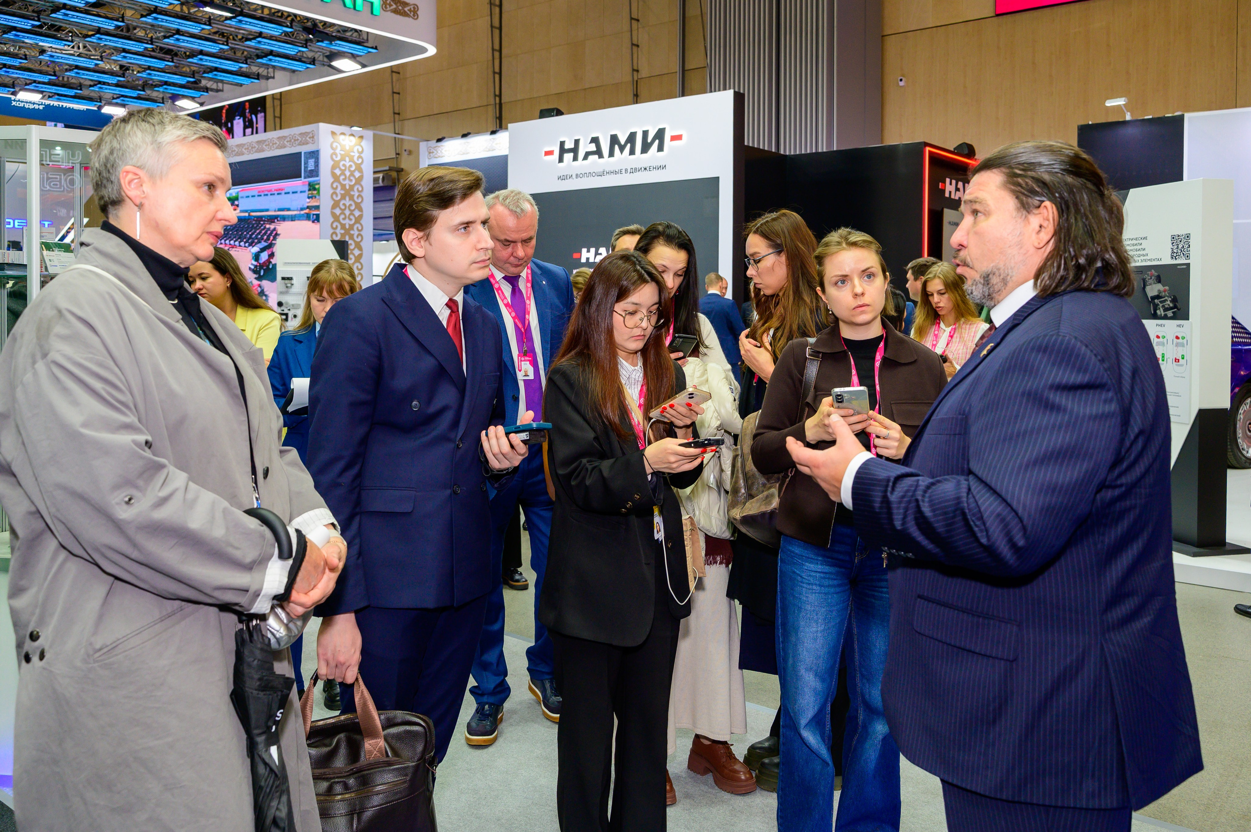 BigindustrialweekBelarus. Фотоуслуги, услуги фотографа, фотографирование важных событий