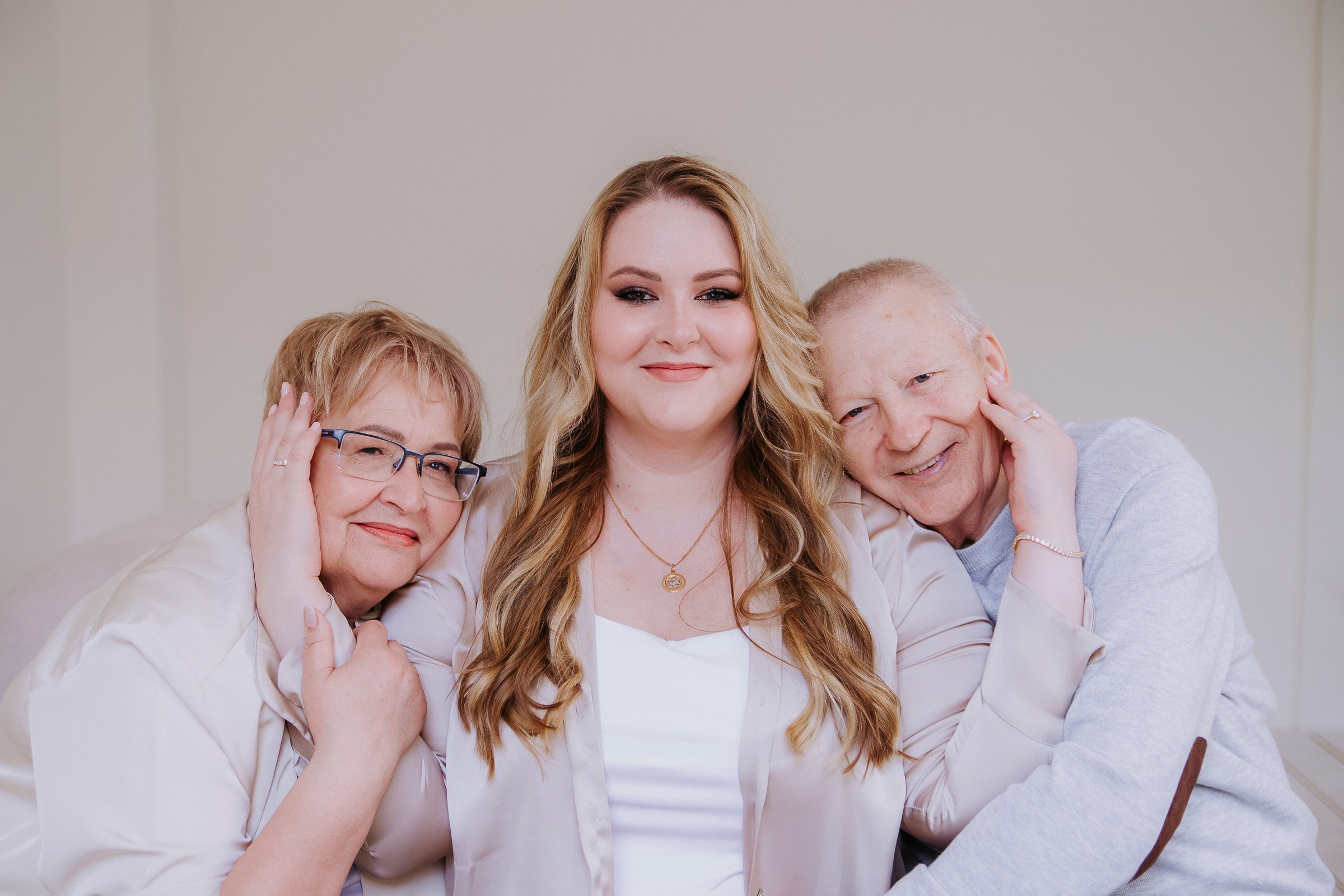 Ольга с семьей. Семейный и персональный фотограф в Ростове-на-Дону