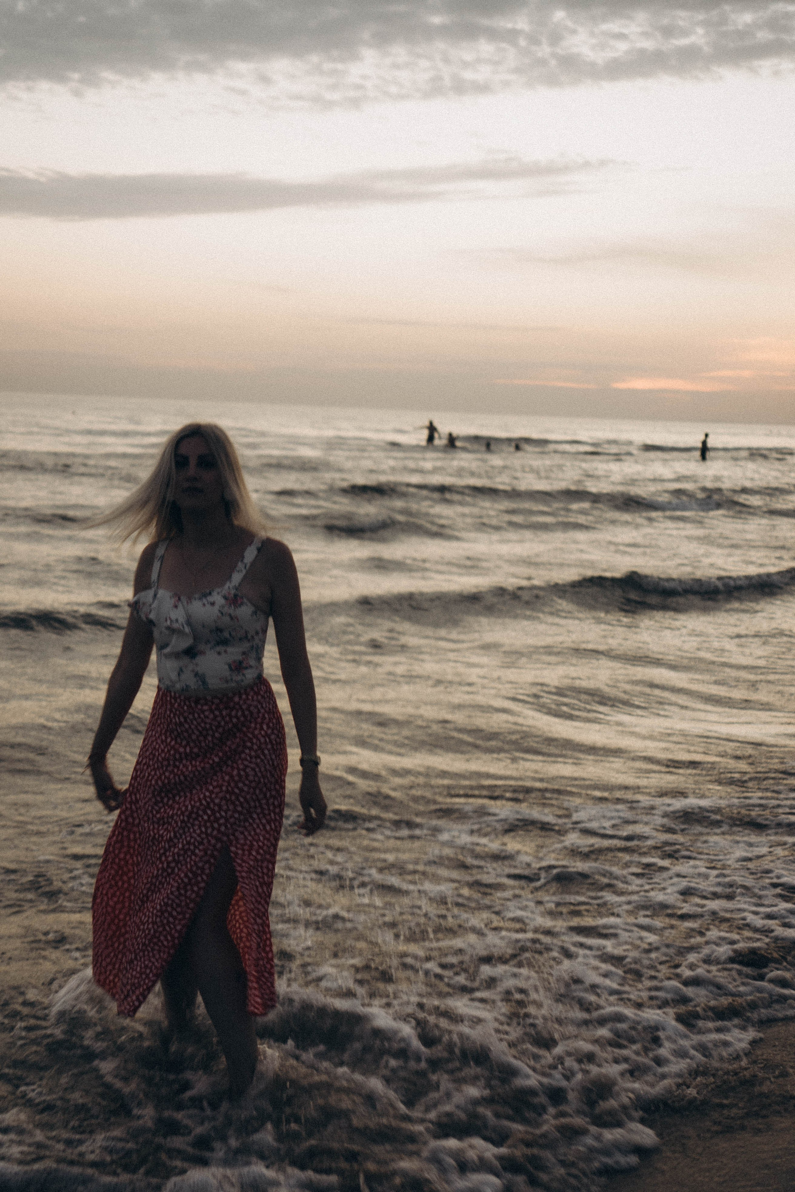 Июльский вечер на берегу черного моря. Профессиональный фотограф, Санкт-Петербург — Виктория Богомолова