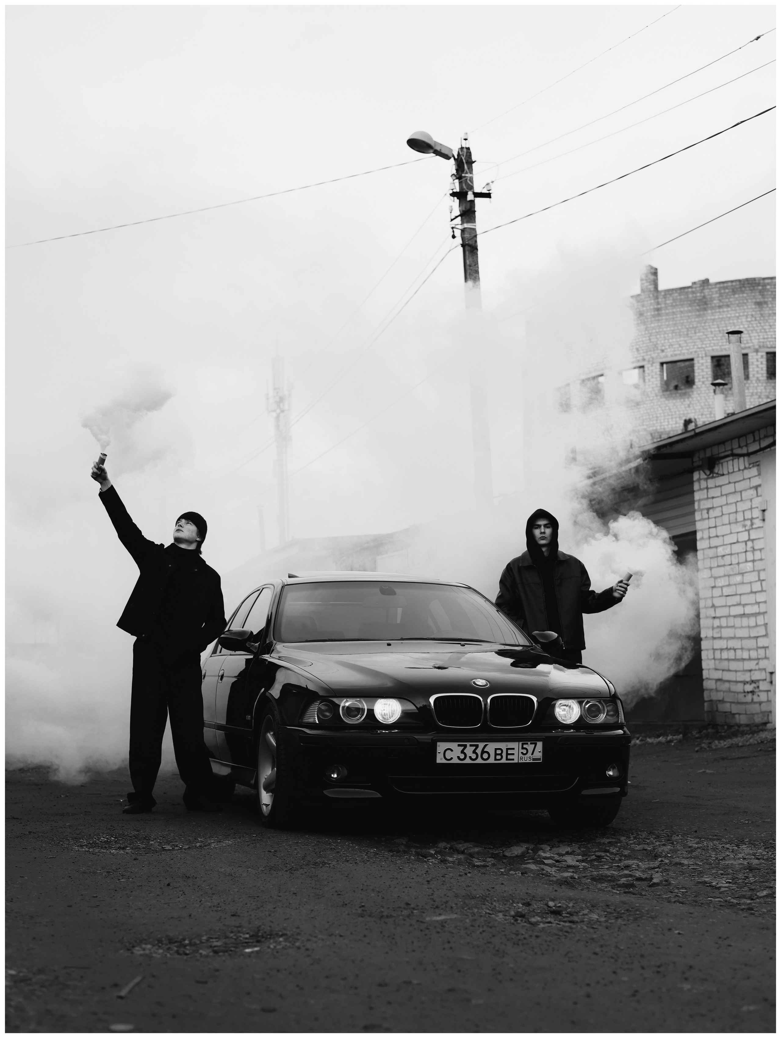 Богдан и Михаил. Портретный фотограф в Орле. Готовые фото за 3 дня! Помощь в позировании. Советы по организации