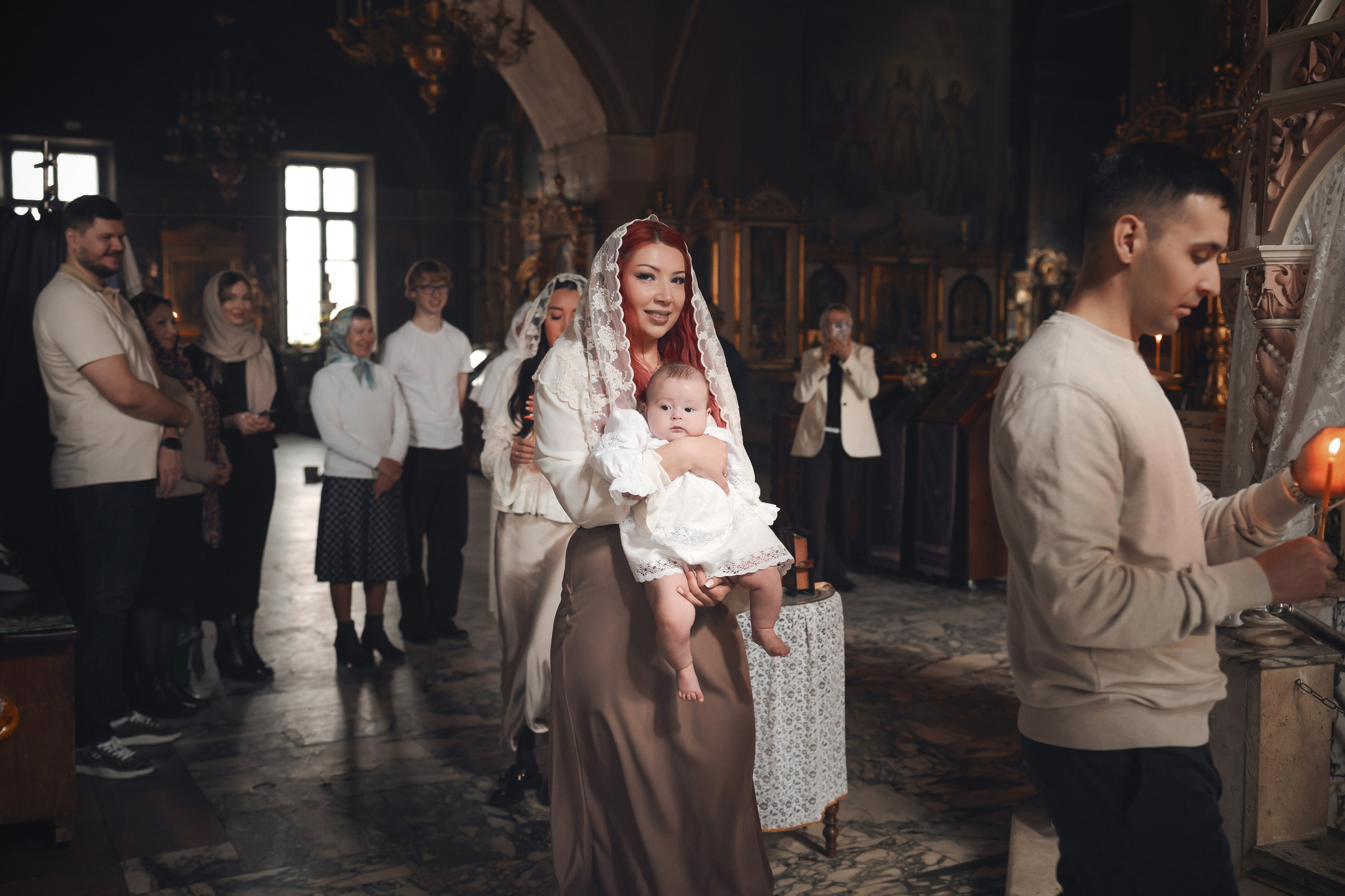 Крещение в православном Храме Воскресения Словущего в Даниловской Слободе. Семейный фотограф в Москве 📸