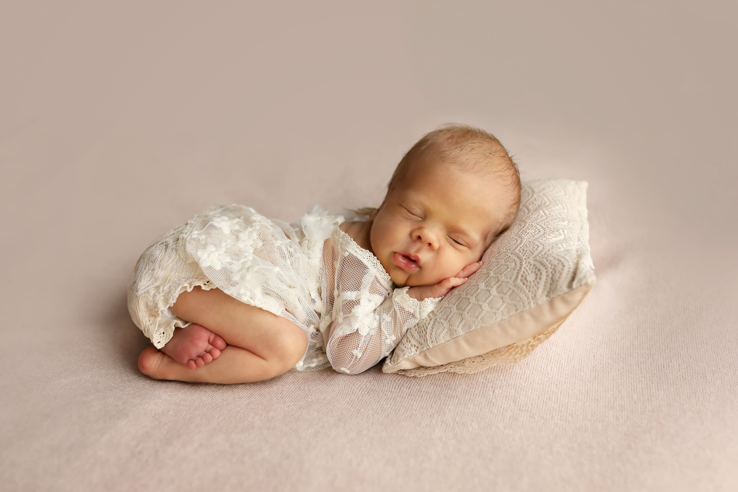 Настя и Оленька 16 дней. Семейный, женский, событийный фотограф. Съемки ЛЮБОЙ СЛОЖНОСТИ