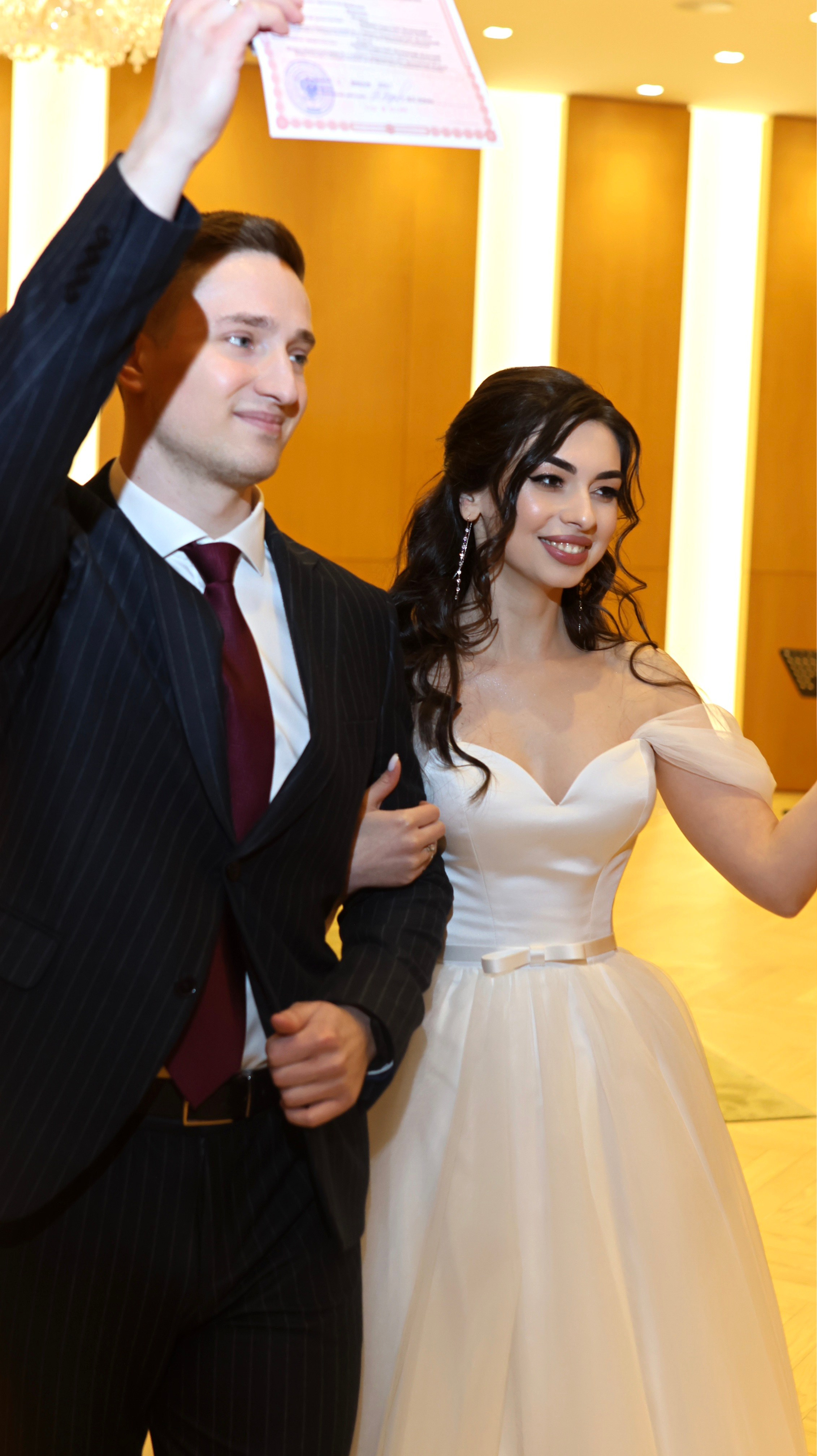 Александр & Хадижат. Фотография — это жизнь, освещенная вспышкой