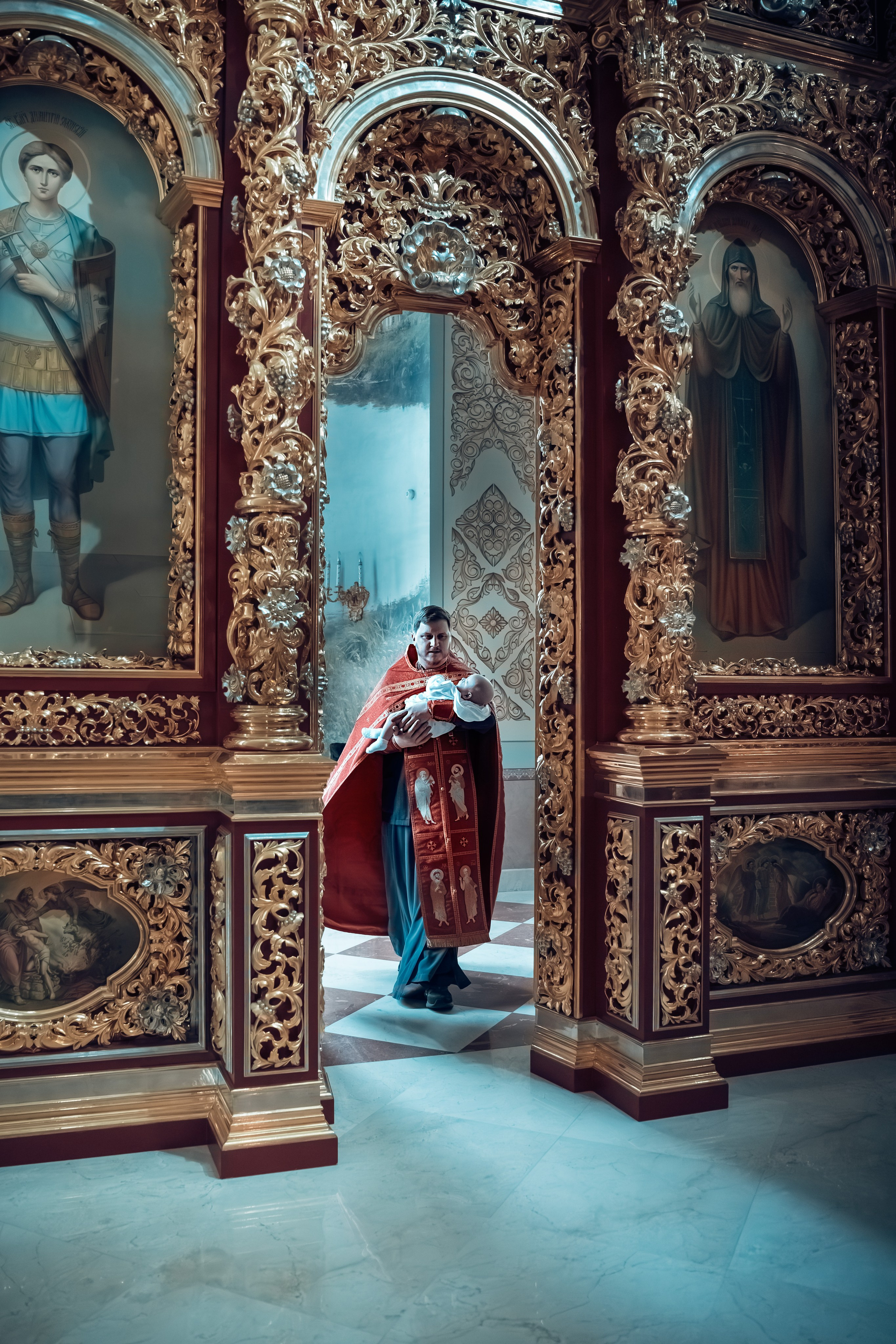 Крещение Александра и Варвары