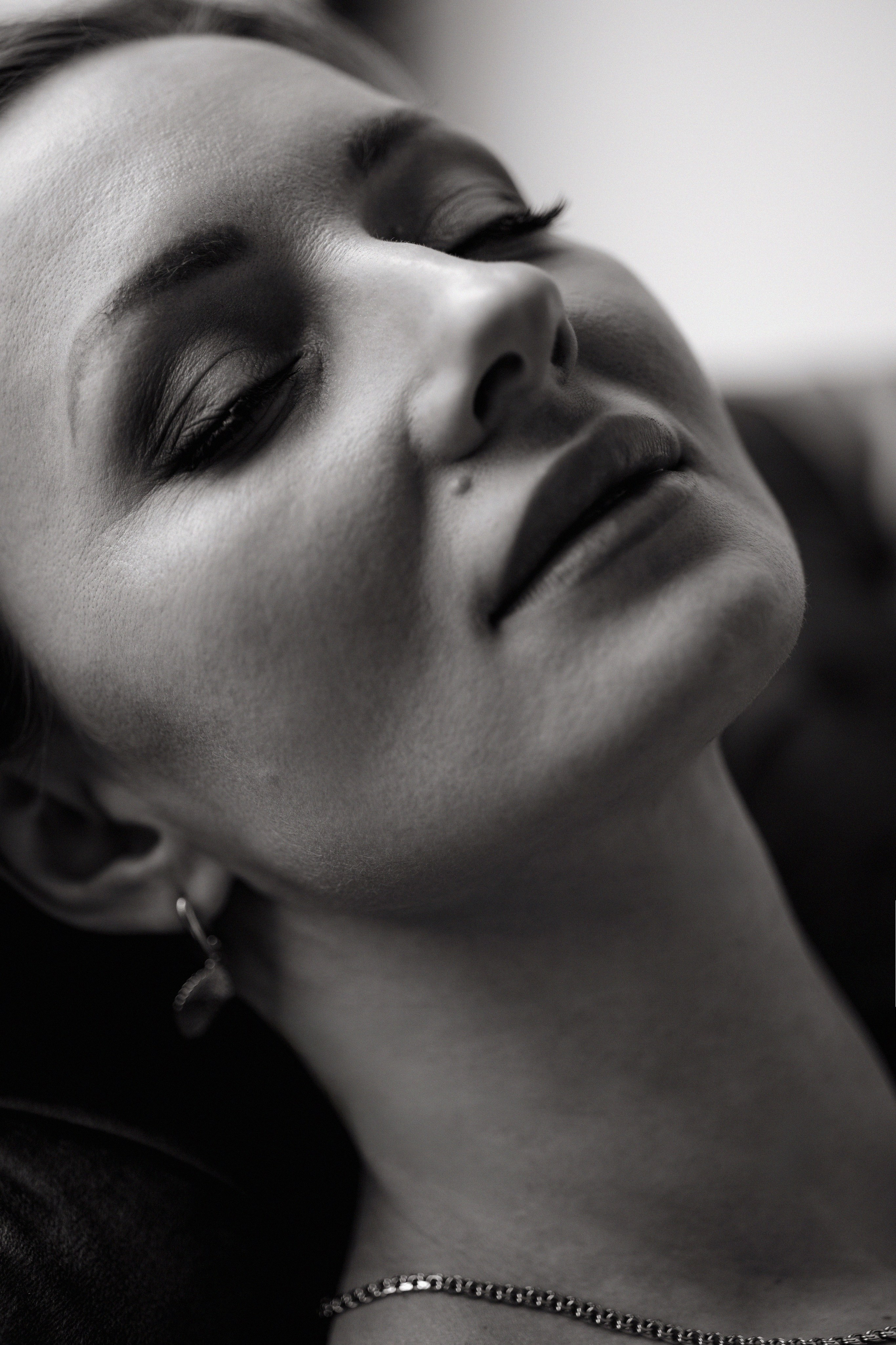 Ирина ч/б. Главная