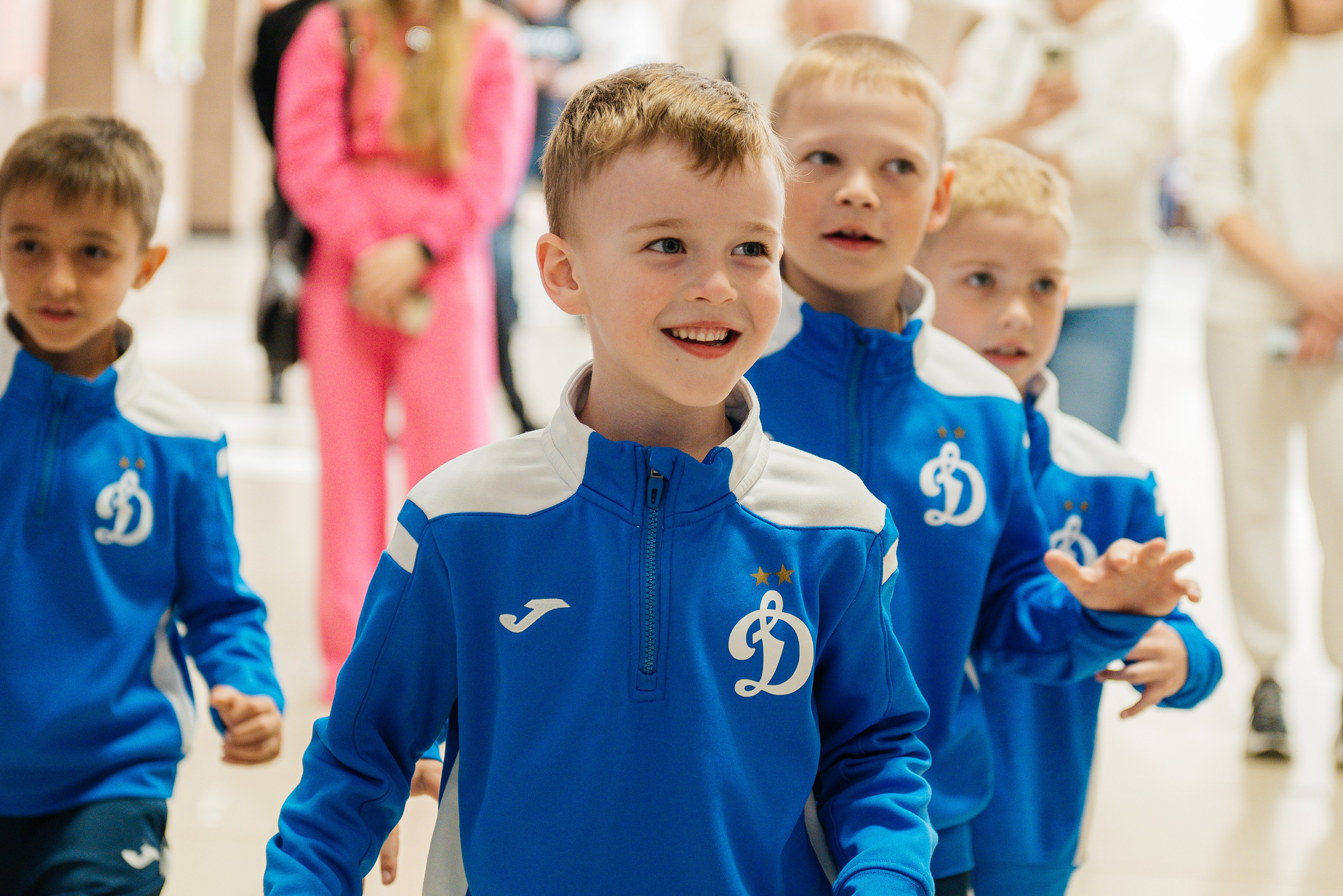 ЛИГА.БРО: JUNIOR 23/24. Свадебный и репортажный фотограф Никита Сницарев в Барнауле