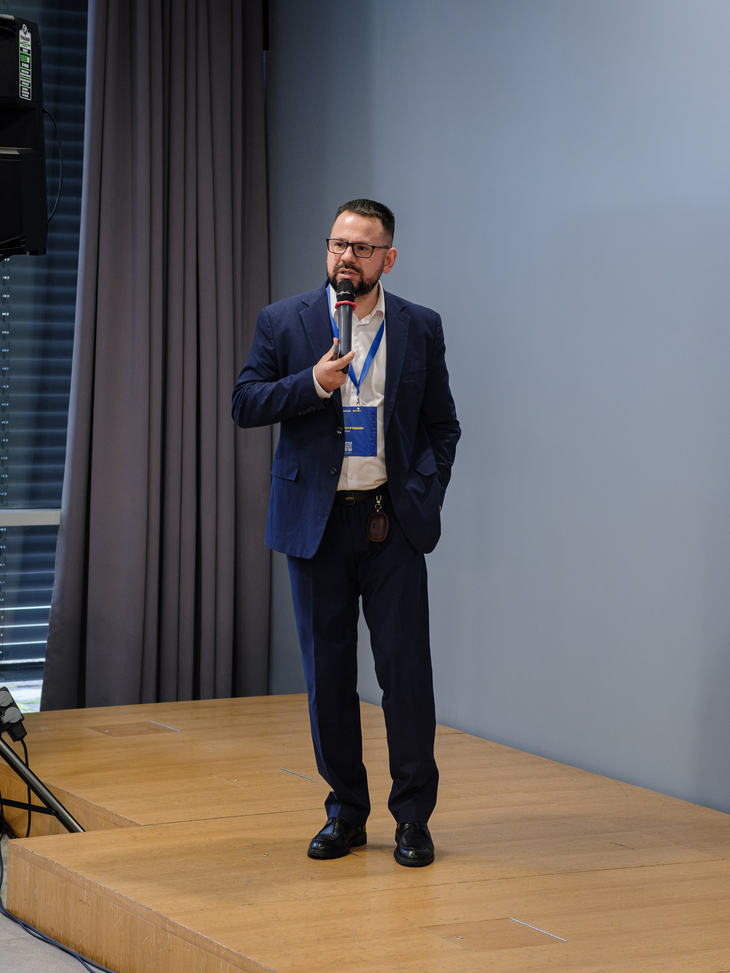 METRO. Репортажный и портретный фотограф в Москве Илья Спиридонов