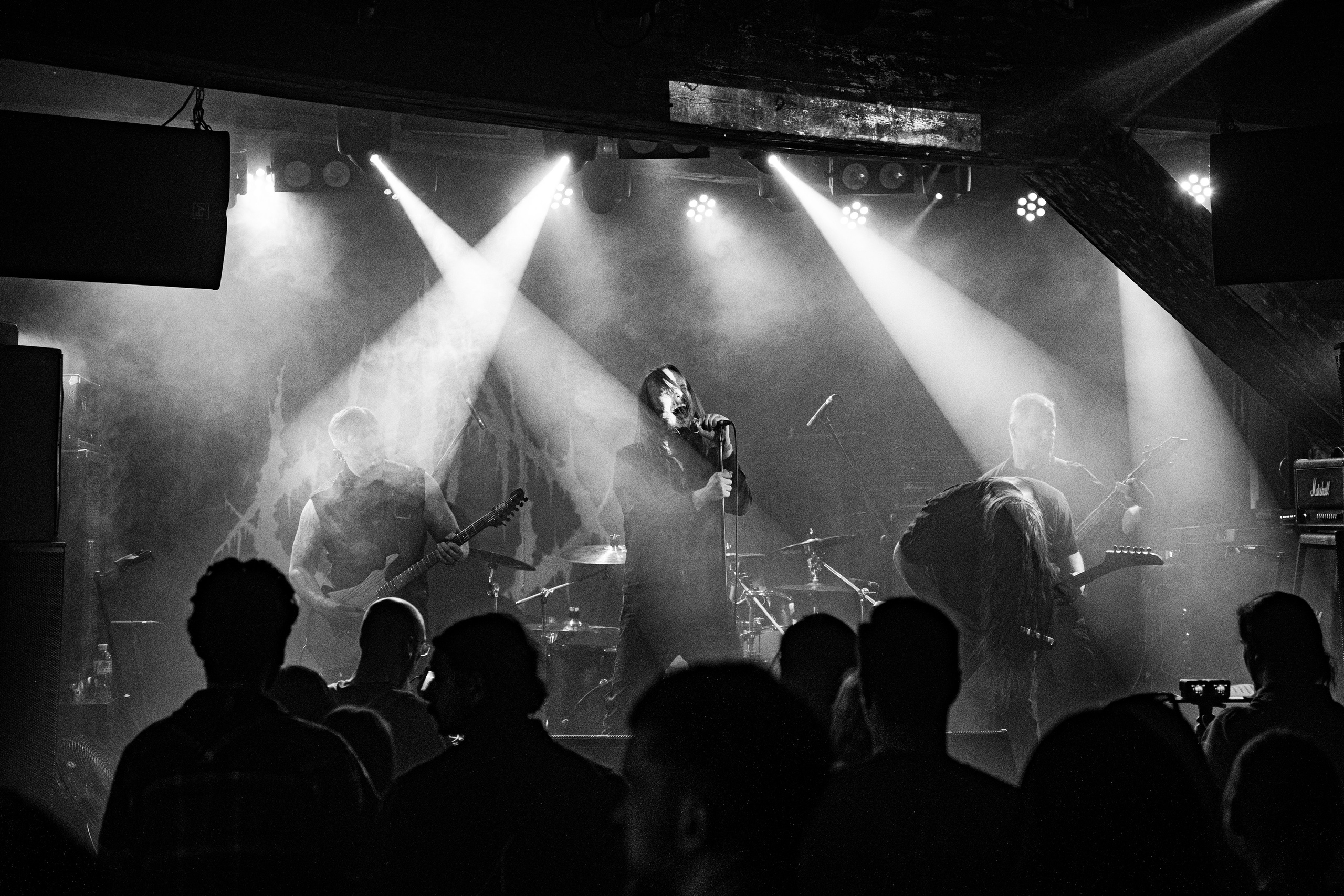 ИЛ • Minuala • Khlad|Цоколь 2.0. Концертный и репортажный фотограф в Санкт-Петербурге Слава Пахомов