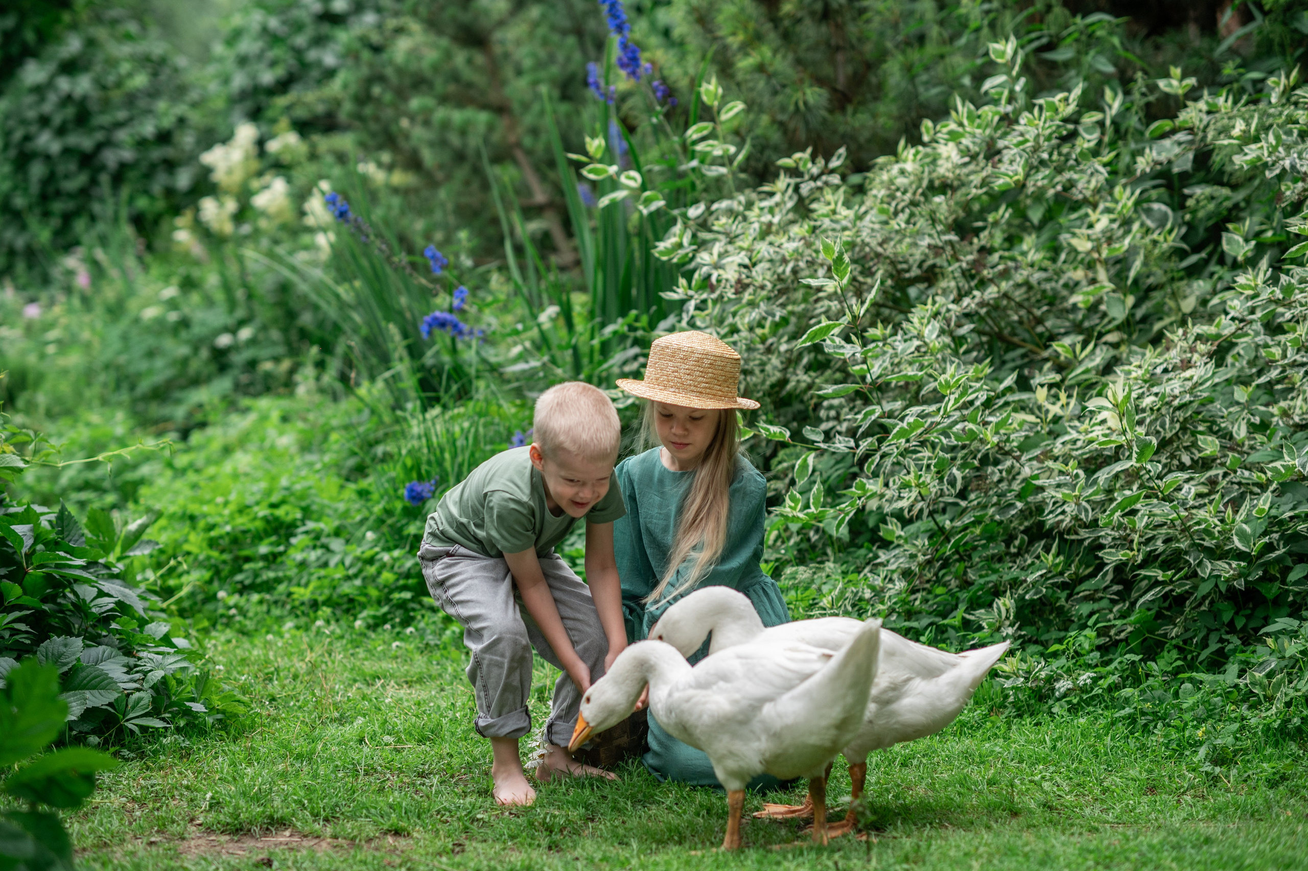 В САДУ. Семейный фотограф Екатеринбург Лора Мур
